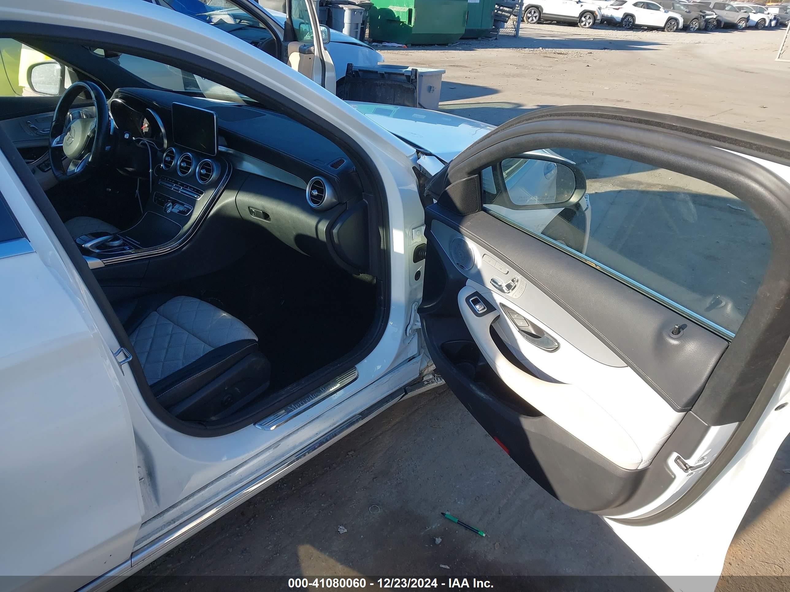 2016 Mercedes-benz C 350e Luxury White vin: 55SWF4HB0GU160752