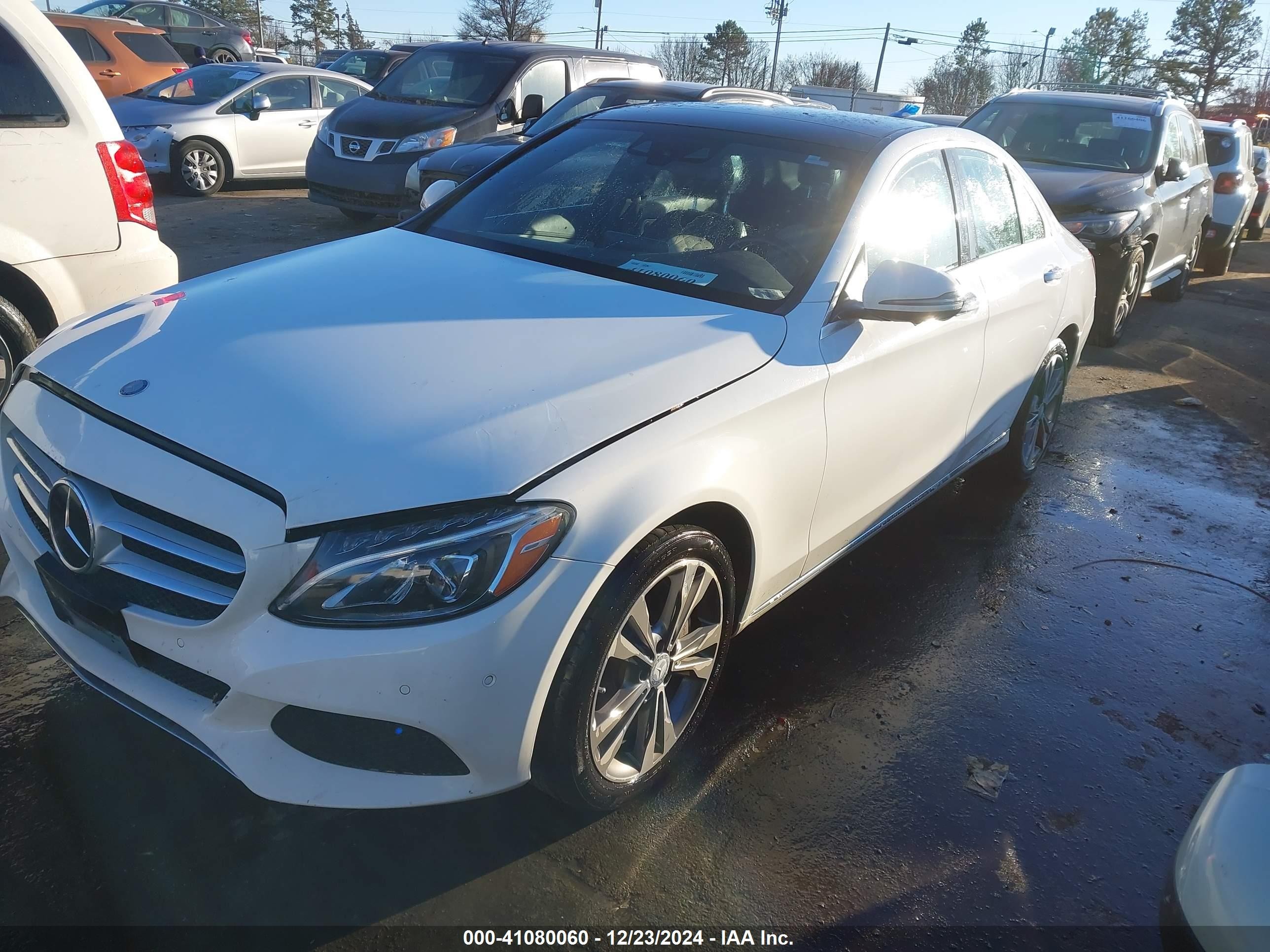 2016 Mercedes-benz C 350e Luxury White vin: 55SWF4HB0GU160752