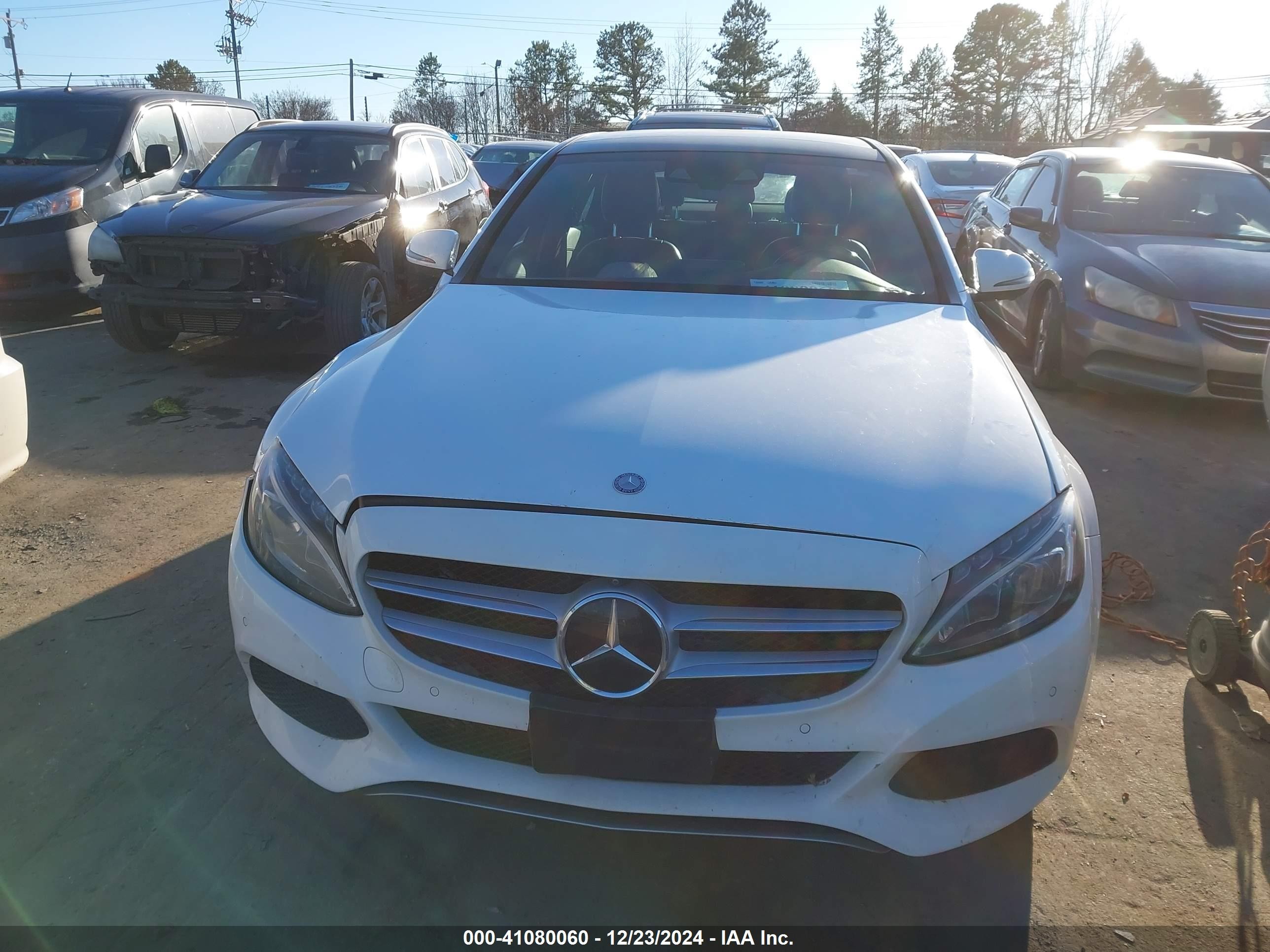 2016 Mercedes-benz C 350e Luxury White vin: 55SWF4HB0GU160752