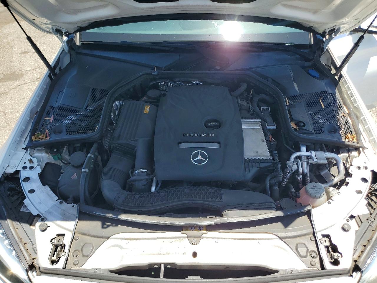 2018 Mercedes-benz C 350e White vin: 55SWF4HB3JU266961