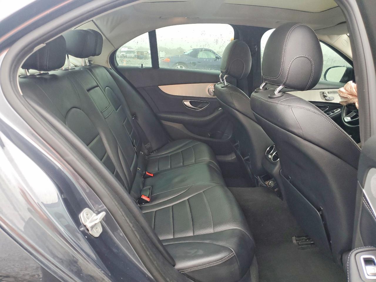 2015 Mercedes-benz C 300 Gray vin: 55SWF4JB0FU058876
