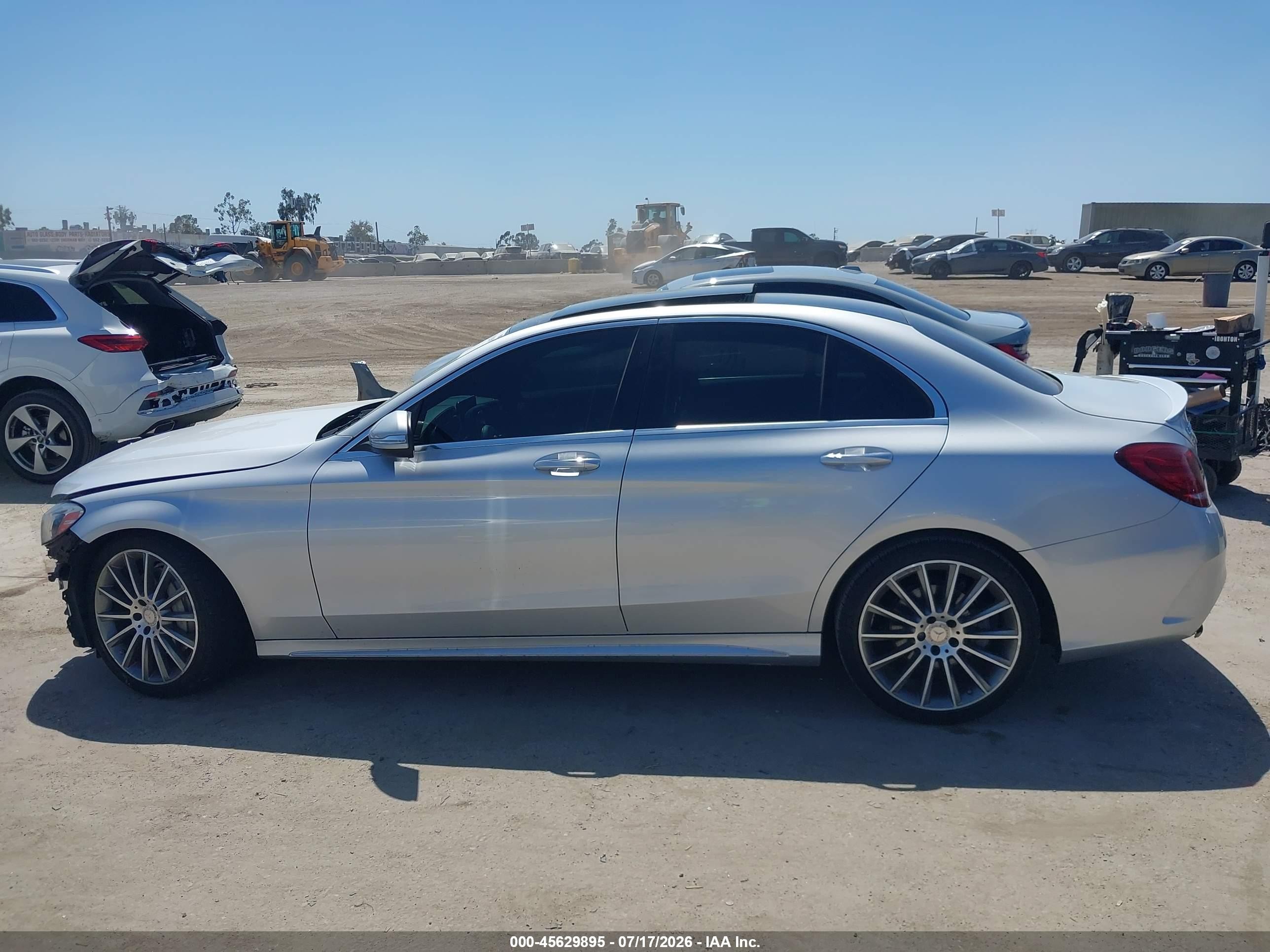 2015 Mercedes-benz C 300 Sport Silver vin: 55SWF4JB0FU063821