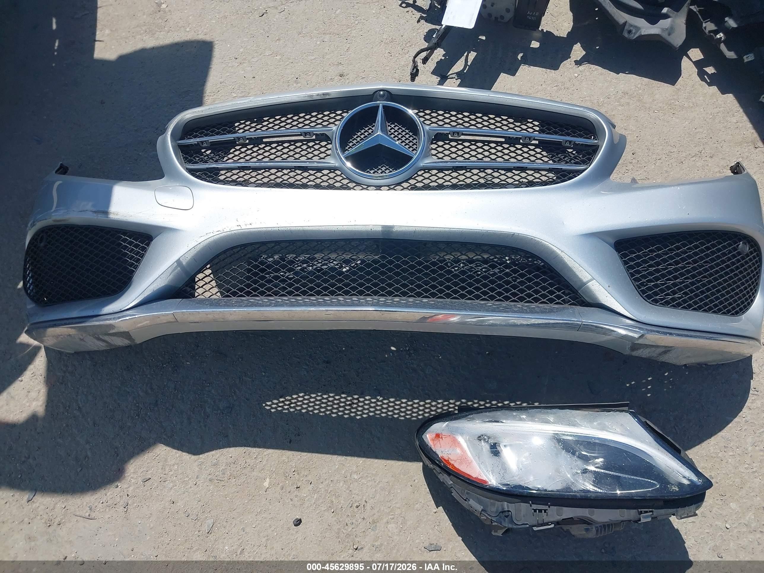 2015 Mercedes-benz C 300 Sport Silver vin: 55SWF4JB0FU063821
