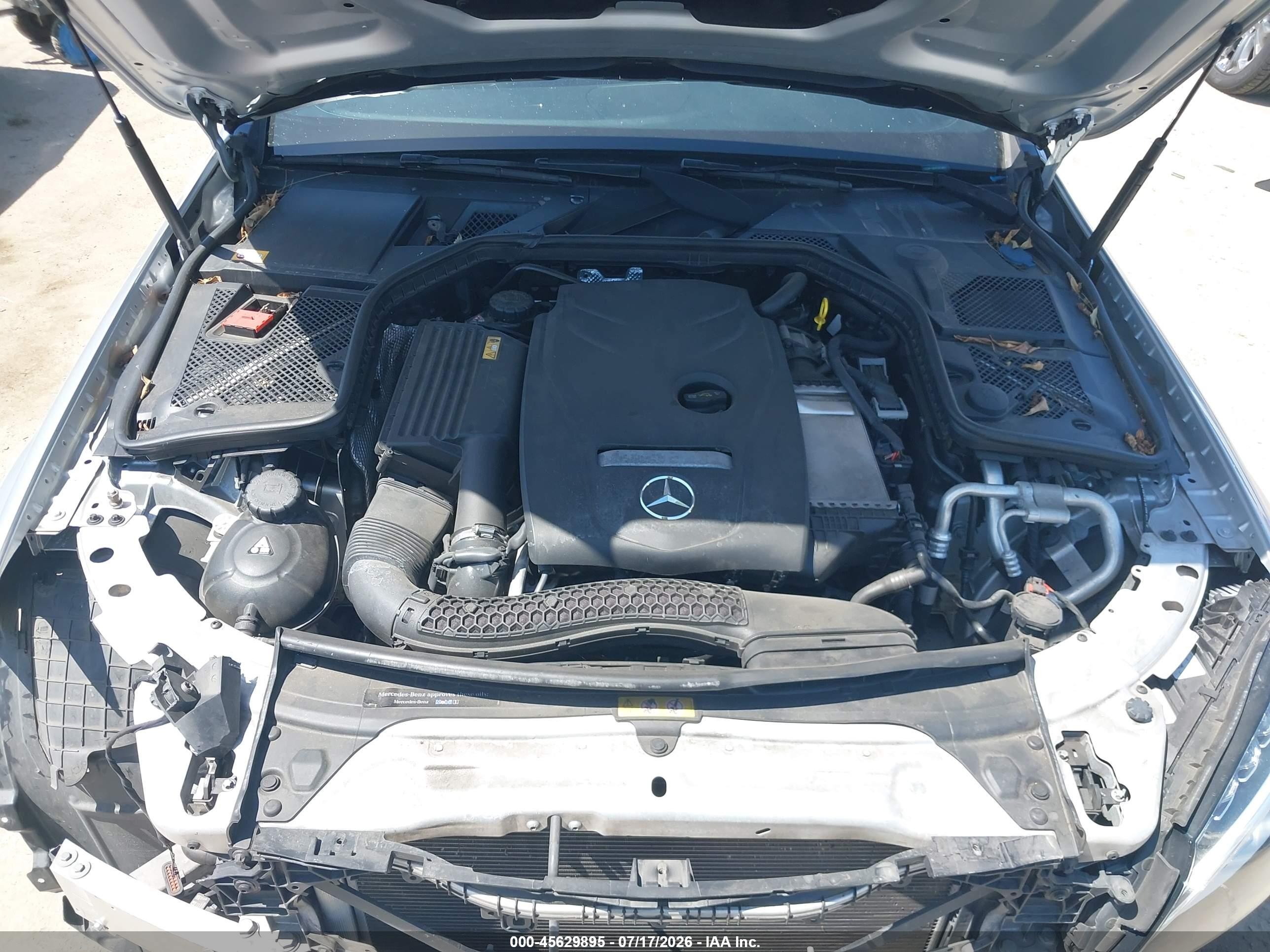 2015 Mercedes-benz C 300 Sport Silver vin: 55SWF4JB0FU063821