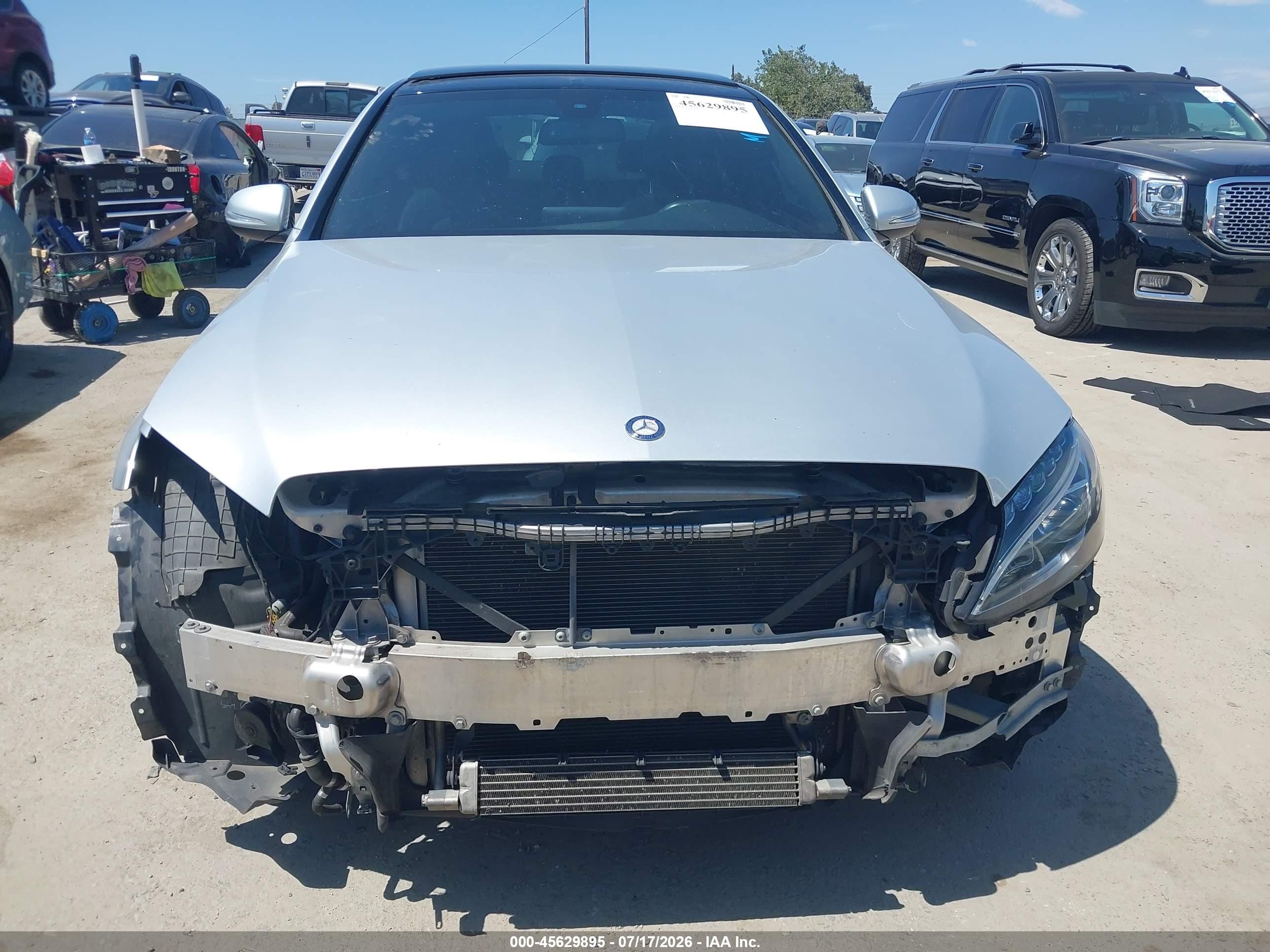 2015 Mercedes-benz C 300 Sport Silver vin: 55SWF4JB0FU063821