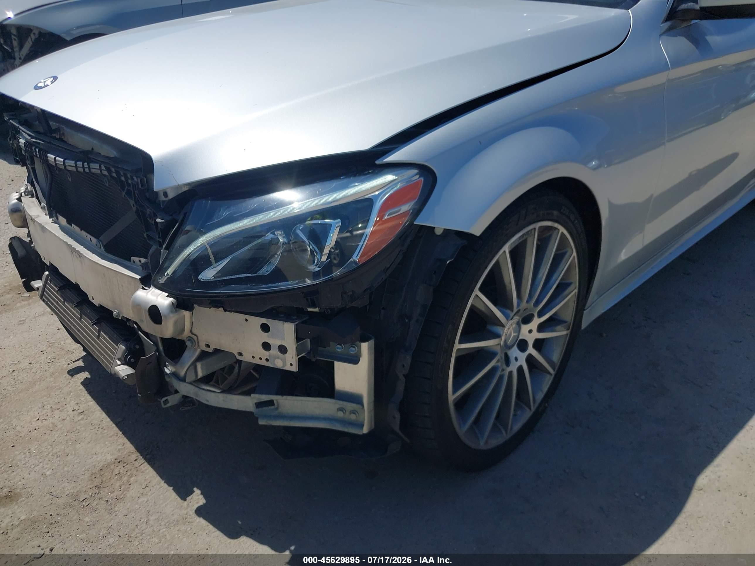 2015 Mercedes-benz C 300 Sport Silver vin: 55SWF4JB0FU063821