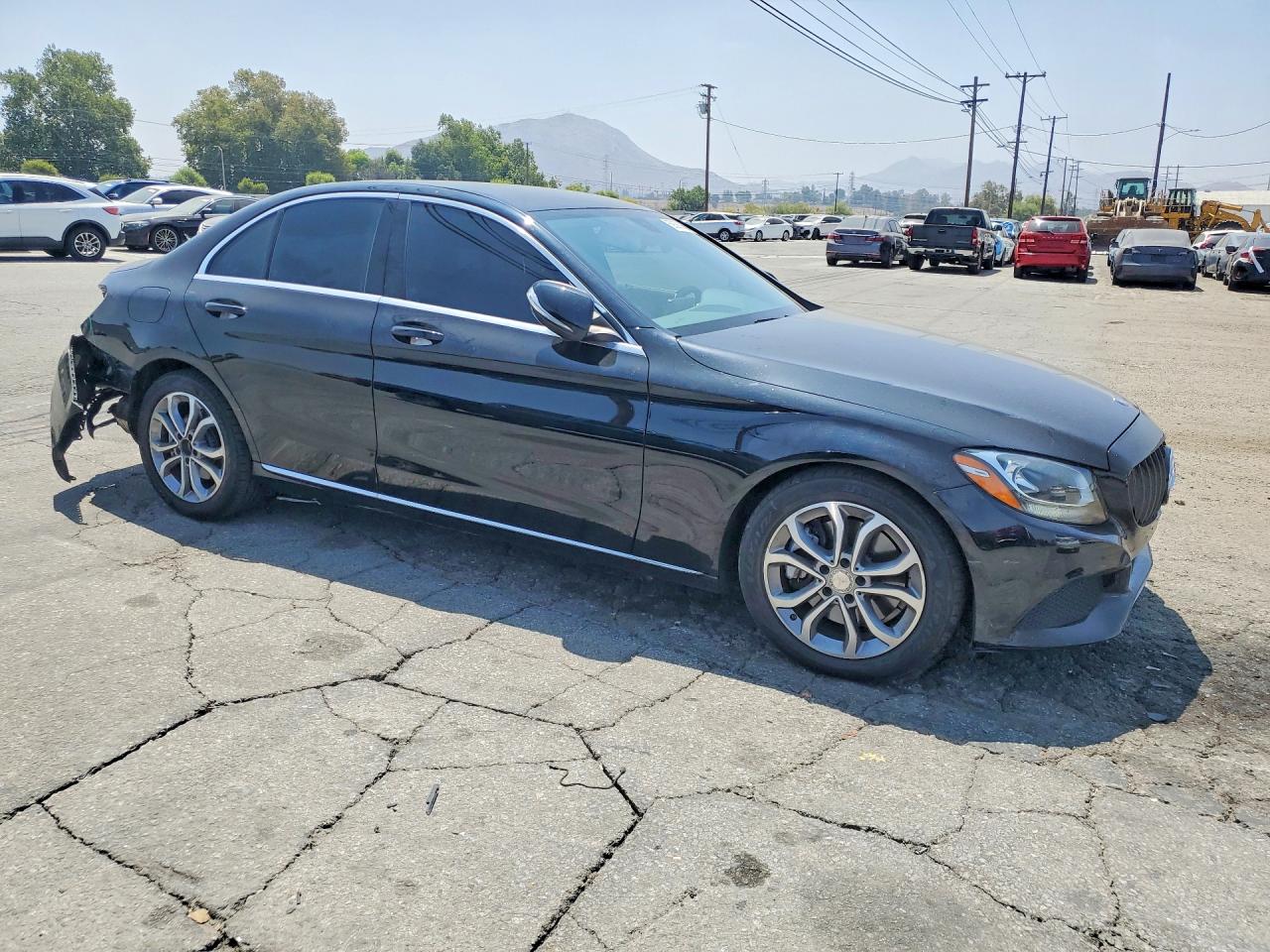 2015 Mercedes-benz C 300 Black vin: 55SWF4JB0FU071174