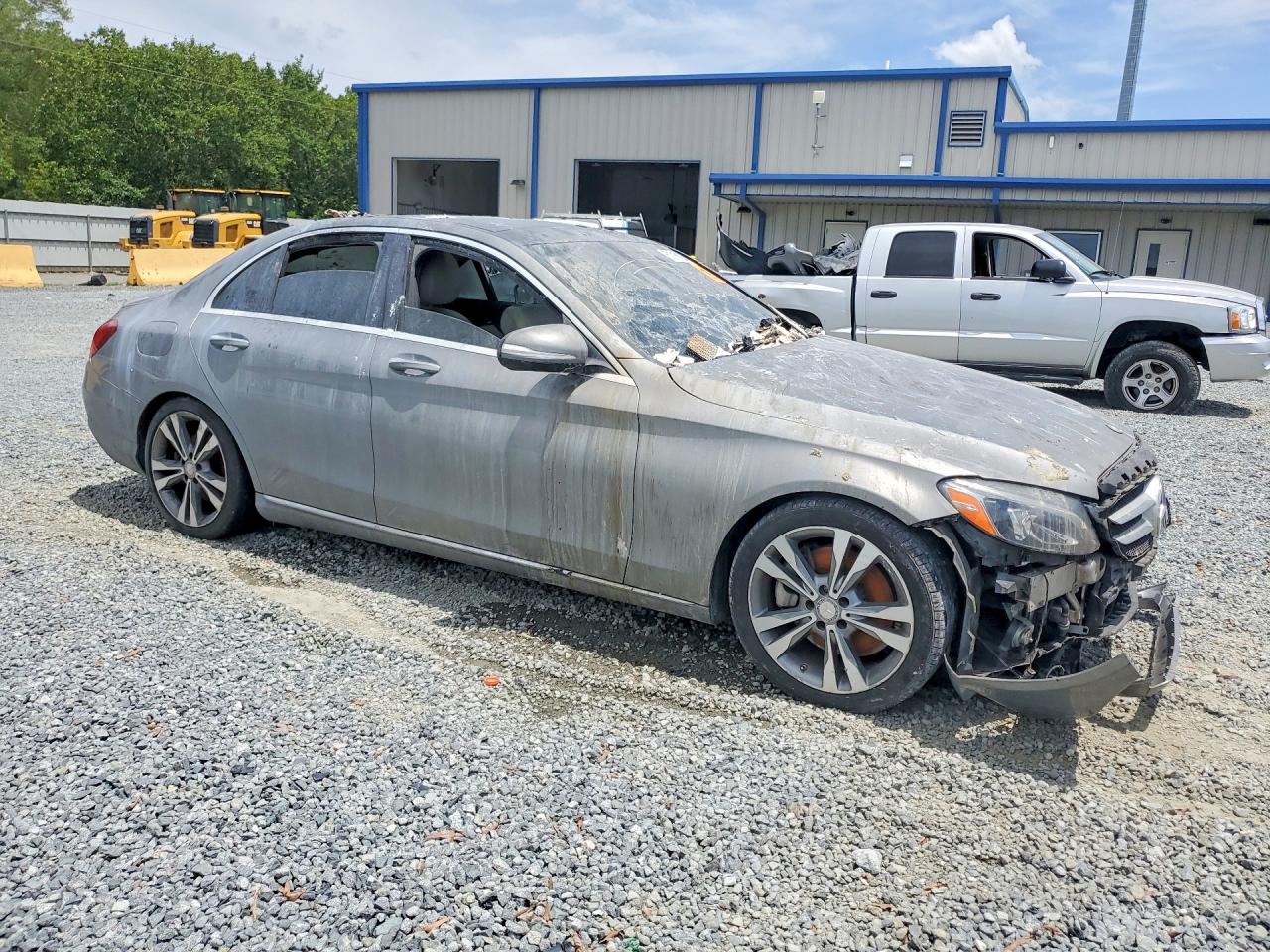2015 Mercedes-benz C 300 Silver vin: 55SWF4JB0FU079016