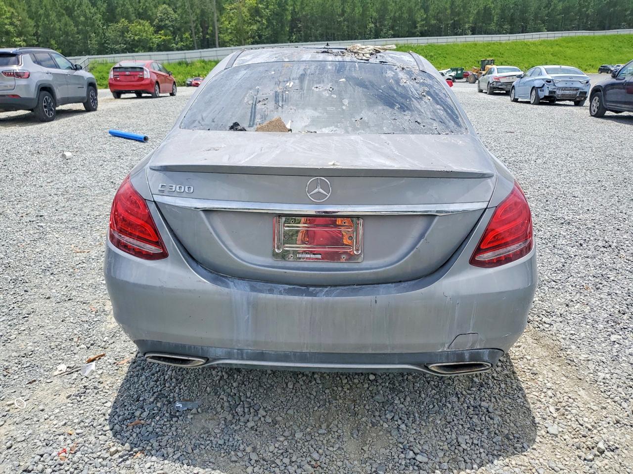2015 Mercedes-benz C 300 Silver vin: 55SWF4JB0FU079016