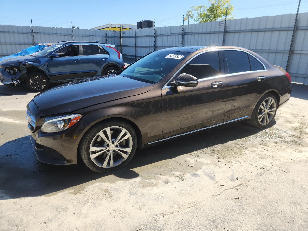 2015 Mercedes-benz C 300 Коричневый vin: 55SWF4JB0FU091263 Damage: Left Mirror, Broken, Replacement Required
