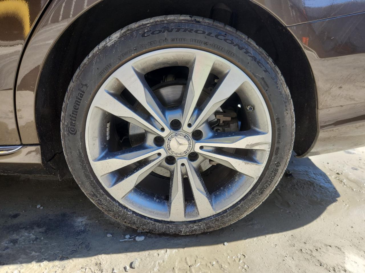 2015 Mercedes-benz C 300 Коричневый vin: 55SWF4JB0FU091263 Damage: Left Rear Wheel, Curb Rash, > 12 Inches