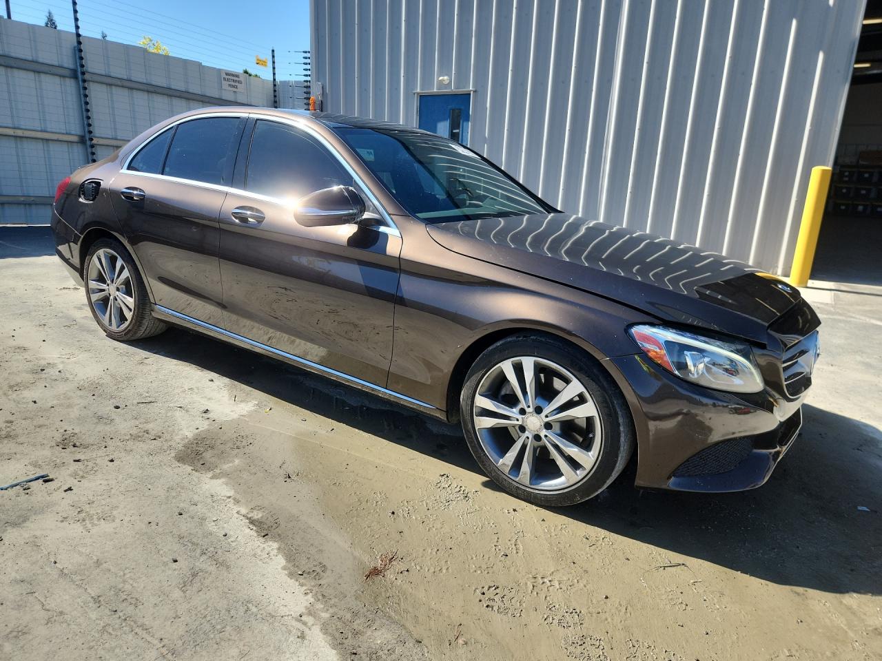 2015 Mercedes-benz C 300 Коричневый vin: 55SWF4JB0FU091263 Damage: Right Mirror, Broken, Replacement Required