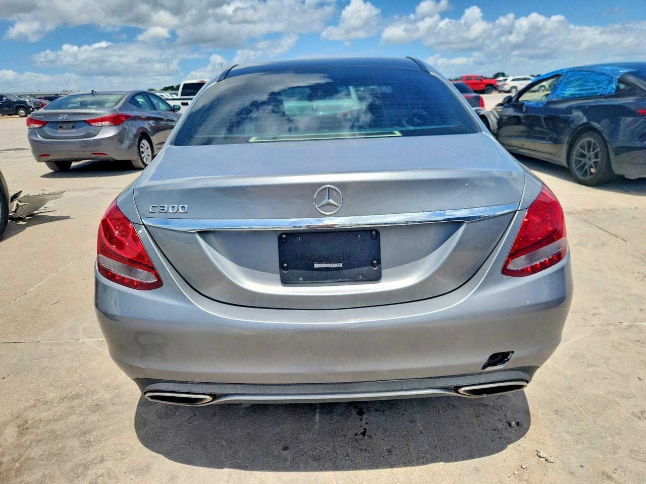 2016 Mercedes-benz C 300 Silver vin: 55SWF4JB0GU126160