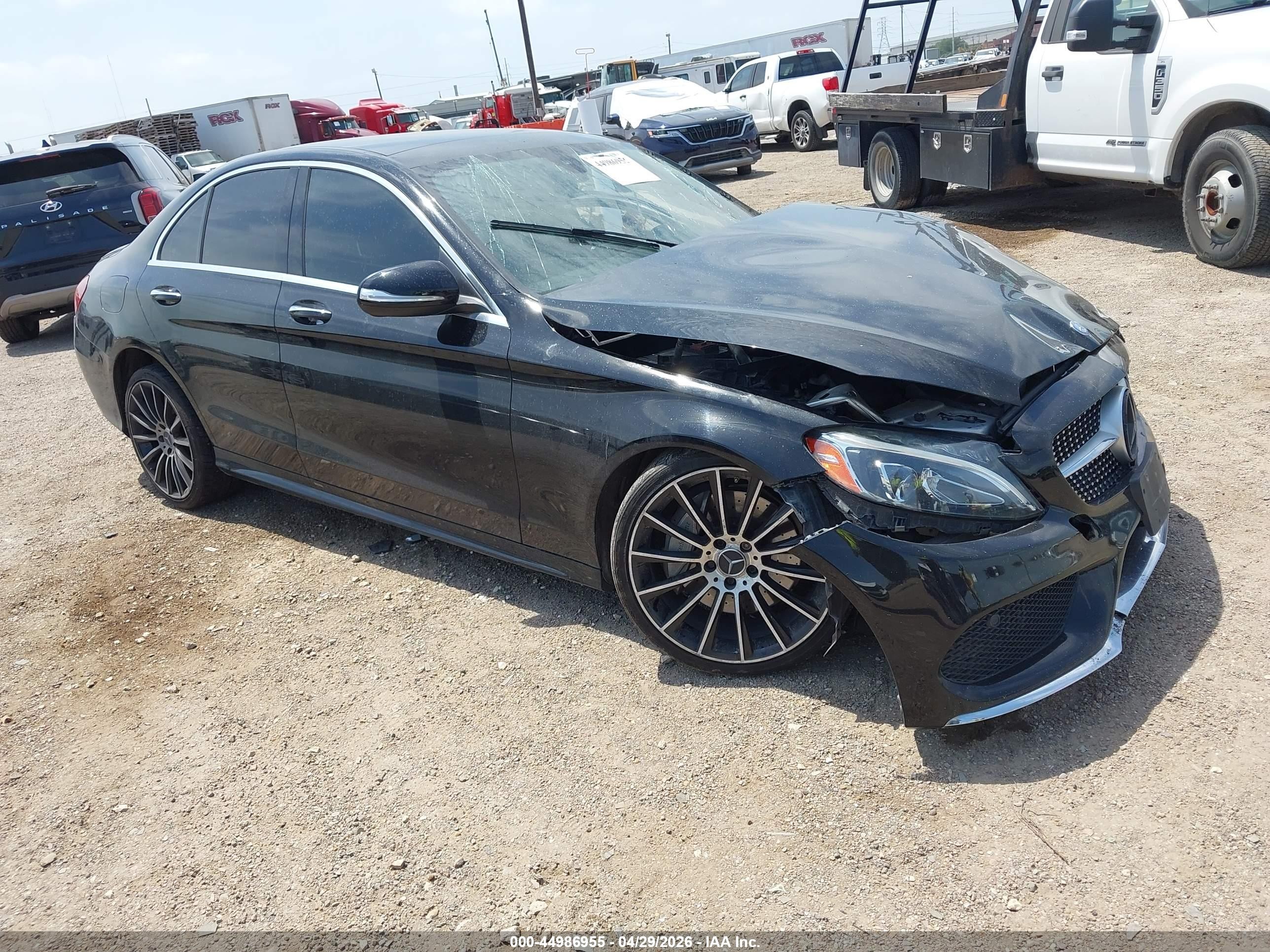 2015 Mercedes-benz C 300 Sport Черный vin: 55SWF4JB1FU053234