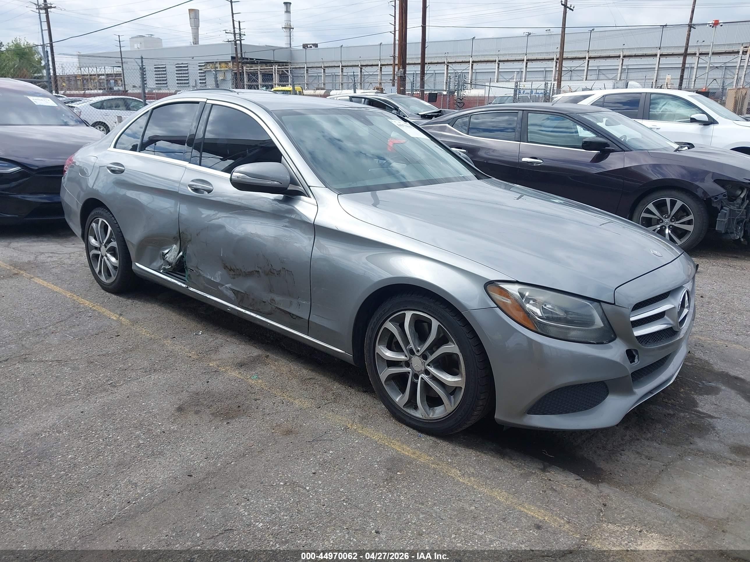 2015 Mercedes-benz C 300   Gray vin: 55SWF4JB1FU068235