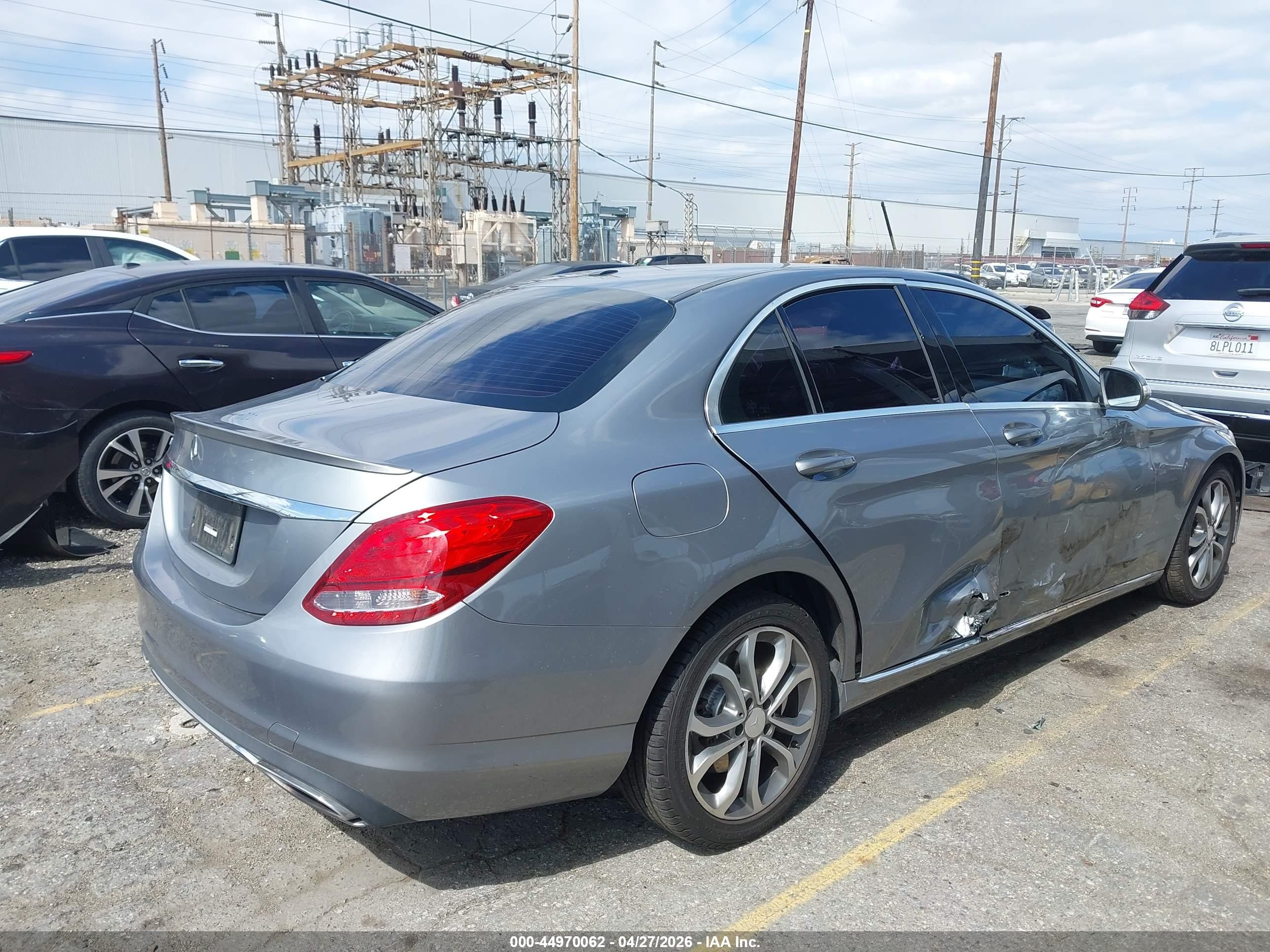2015 Mercedes-benz C 300   Gray vin: 55SWF4JB1FU068235