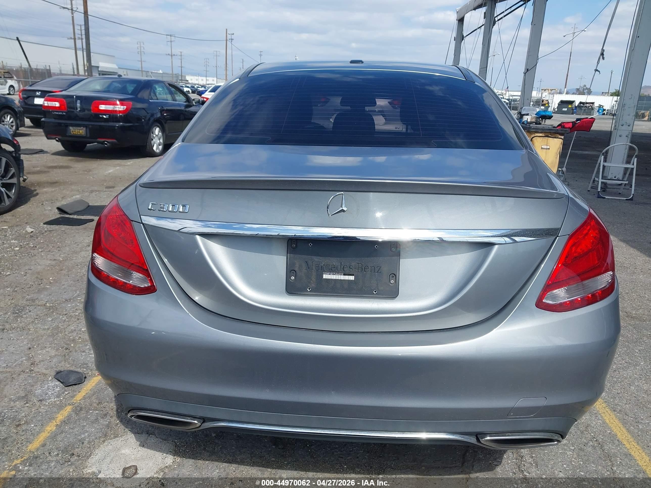 2015 Mercedes-benz C 300   Gray vin: 55SWF4JB1FU068235