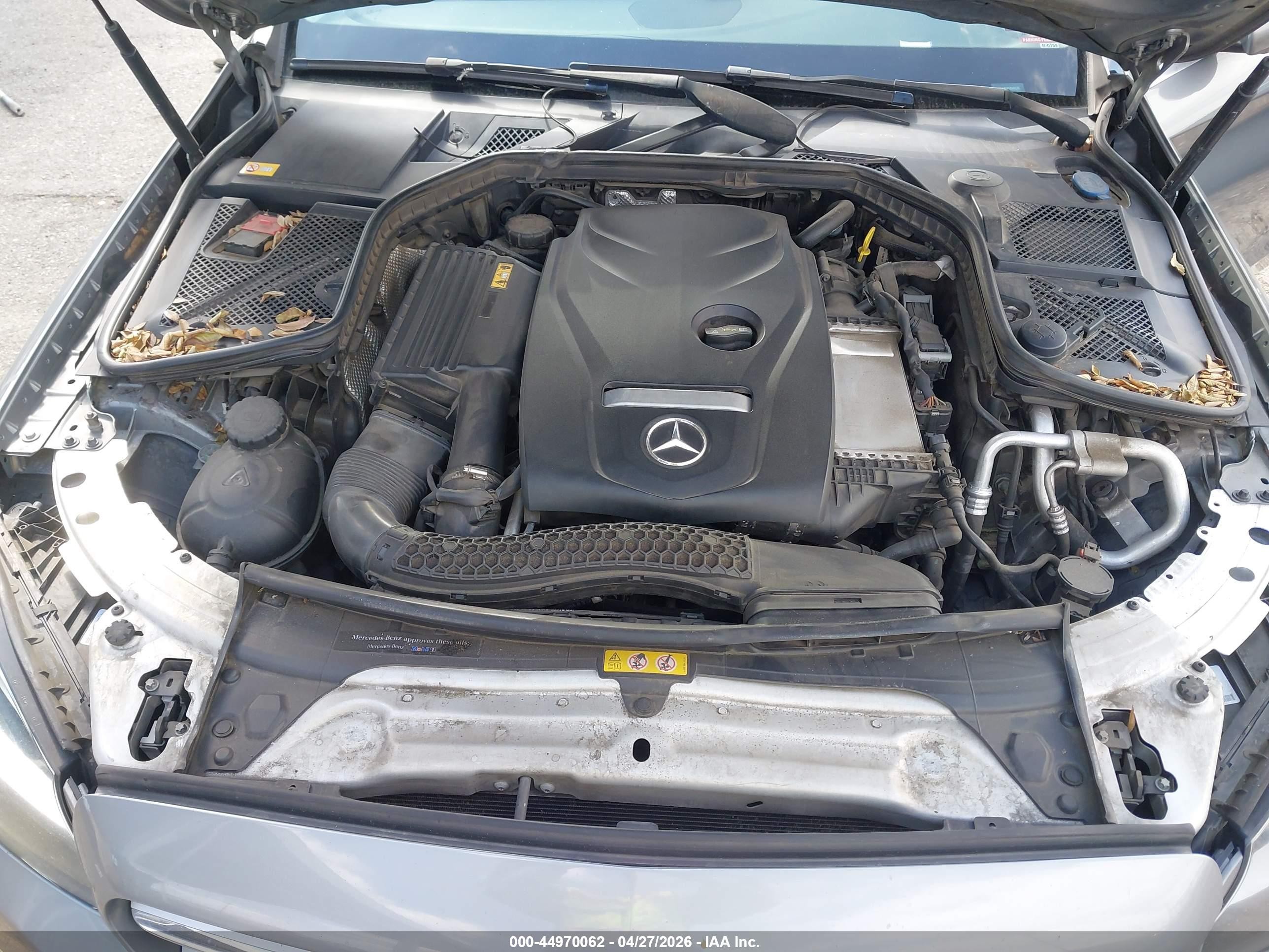 2015 Mercedes-benz C 300   Gray vin: 55SWF4JB1FU068235