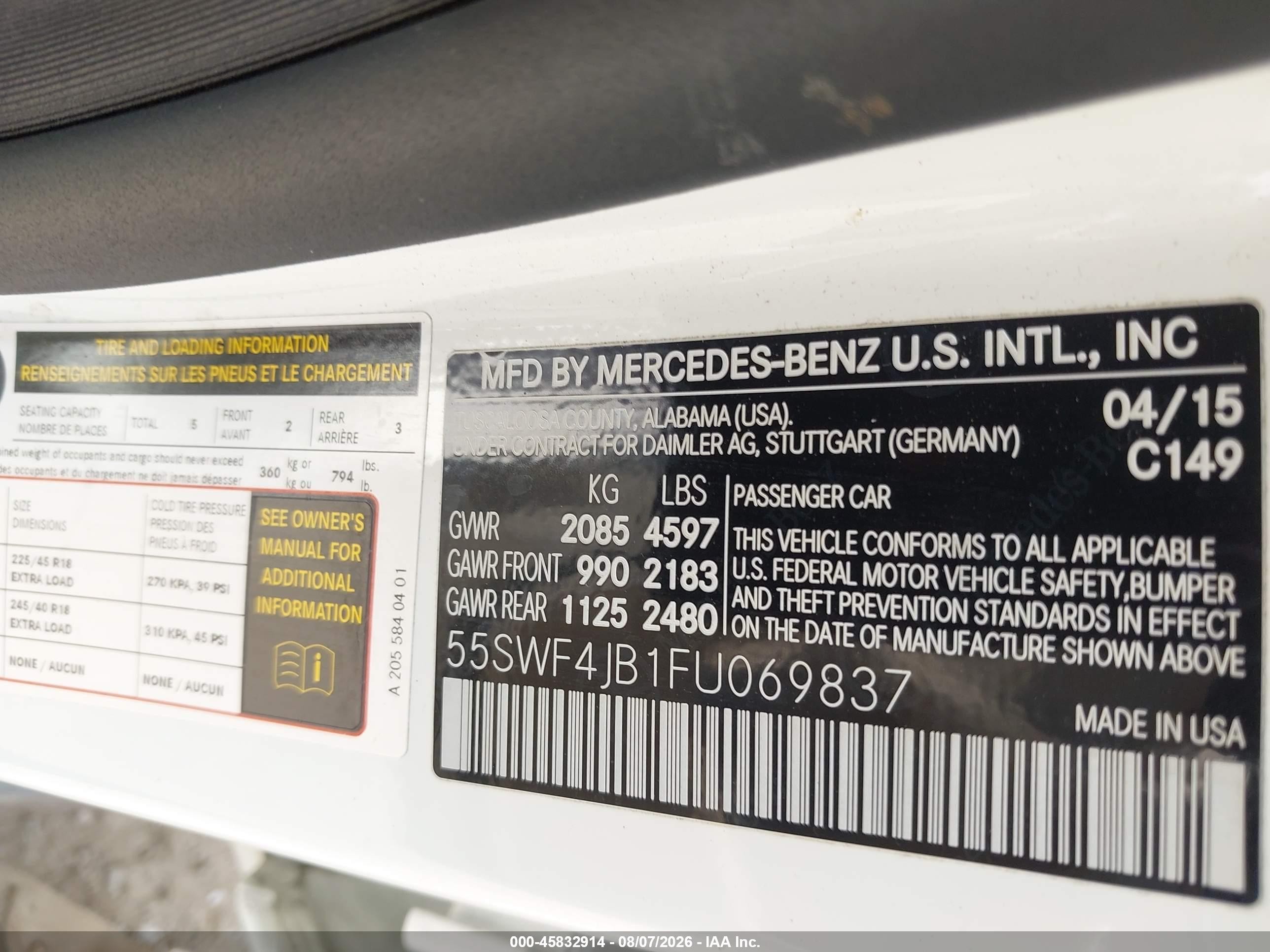 2015 Mercedes-benz C 300   White vin: 55SWF4JB1FU069837