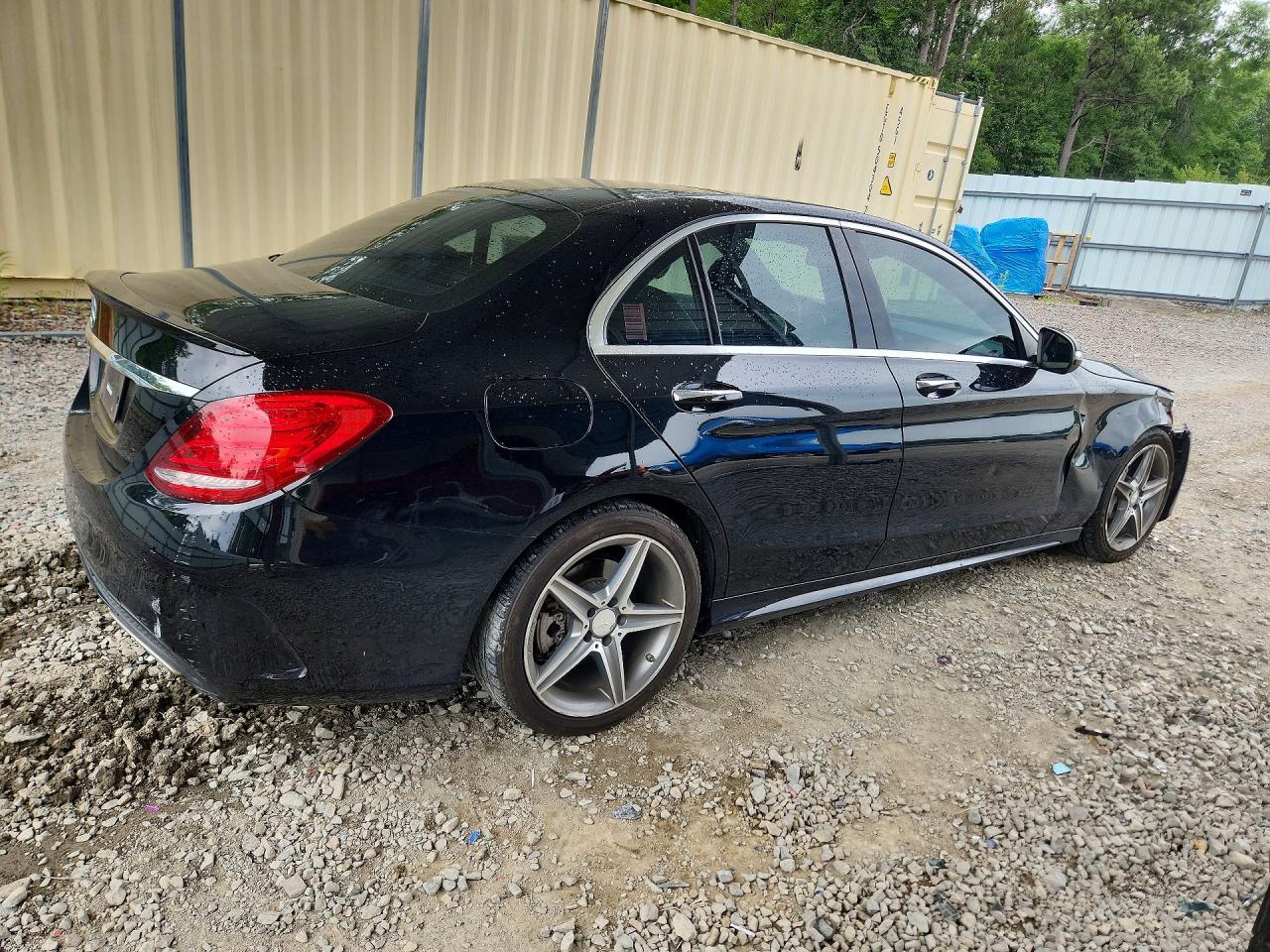 2015 Mercedes-benz C 300 Черный vin: 55SWF4JB1FU071684