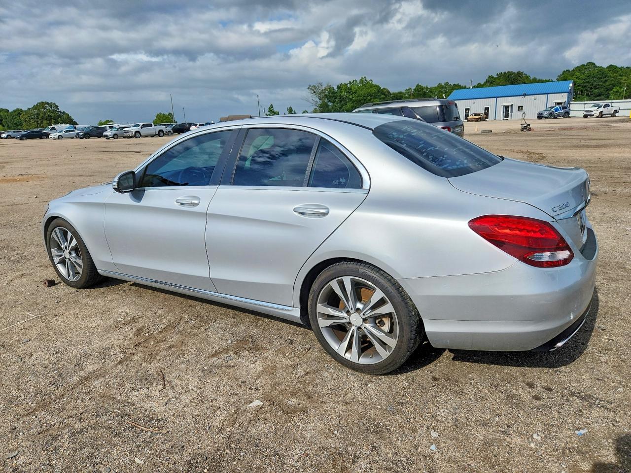 2015 Mercedes-benz C 300 Silver vin: 55SWF4JB1FU085116
