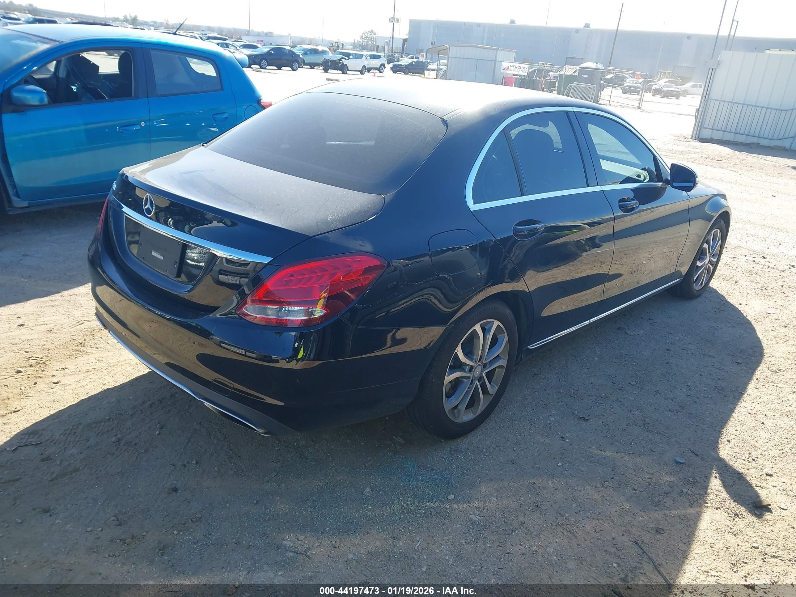 2015 Mercedes-benz C 300   Black vin: 55SWF4JB1FU087741