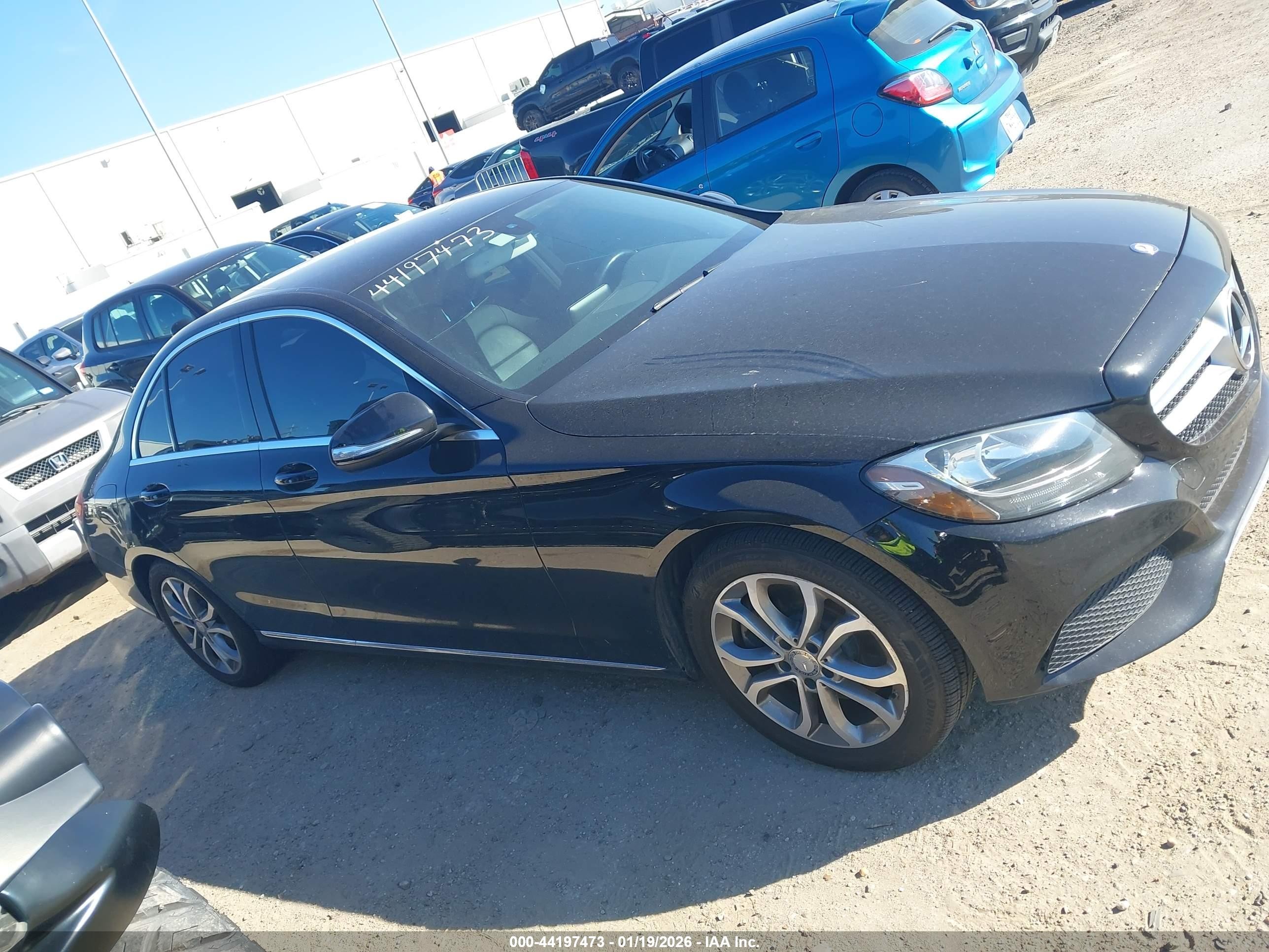 2015 Mercedes-benz C 300   Black vin: 55SWF4JB1FU087741