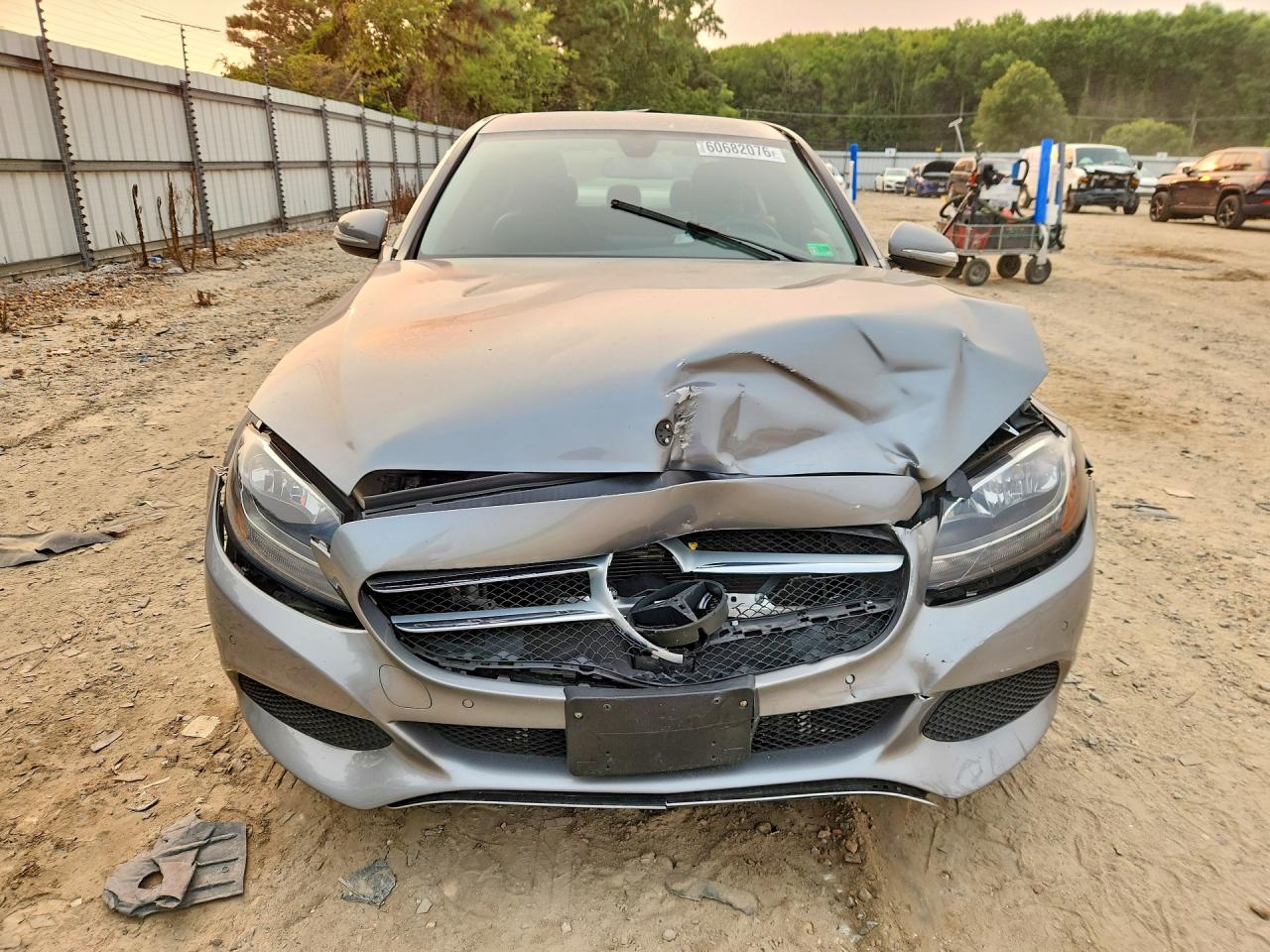 2015 Mercedes-benz C 300 Серый vin: 55SWF4JB1FU092499