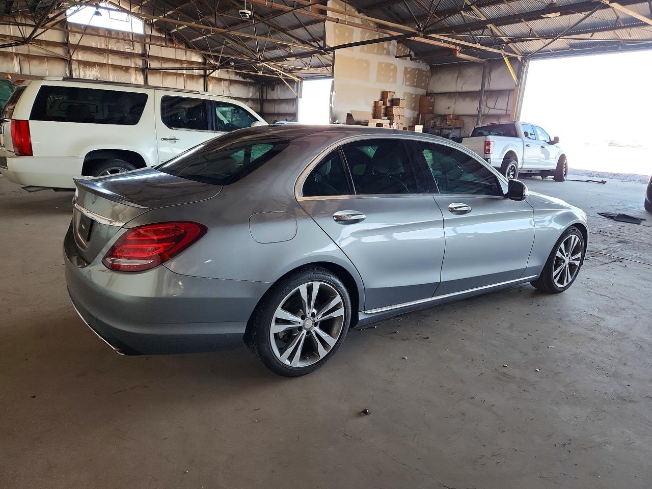 2015 Mercedes-benz C 300 Gray vin: 55SWF4JB2FU054781