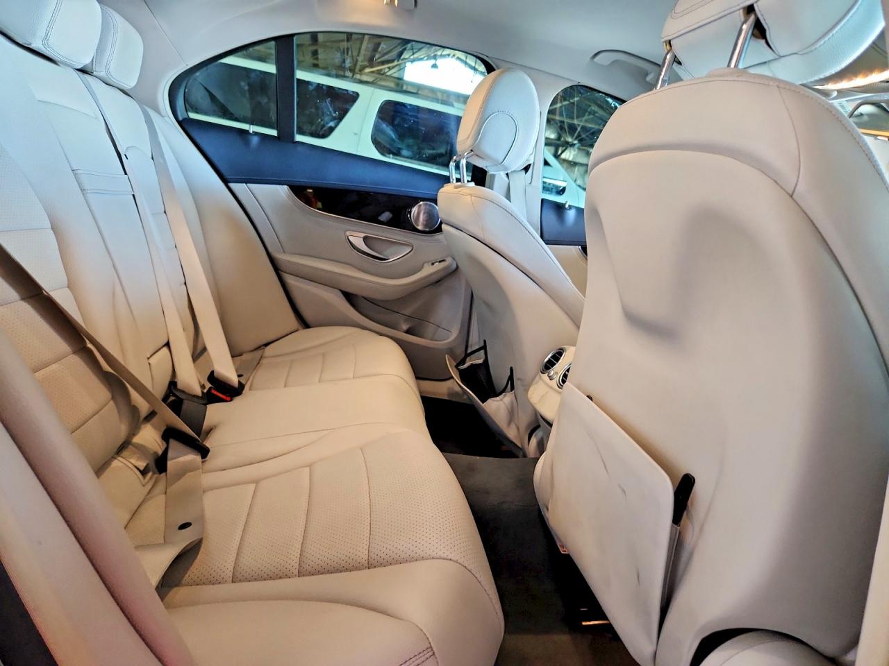 2015 Mercedes-benz C 300 Gray vin: 55SWF4JB2FU054781