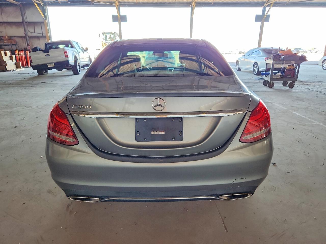 2015 Mercedes-benz C 300 Gray vin: 55SWF4JB2FU054781