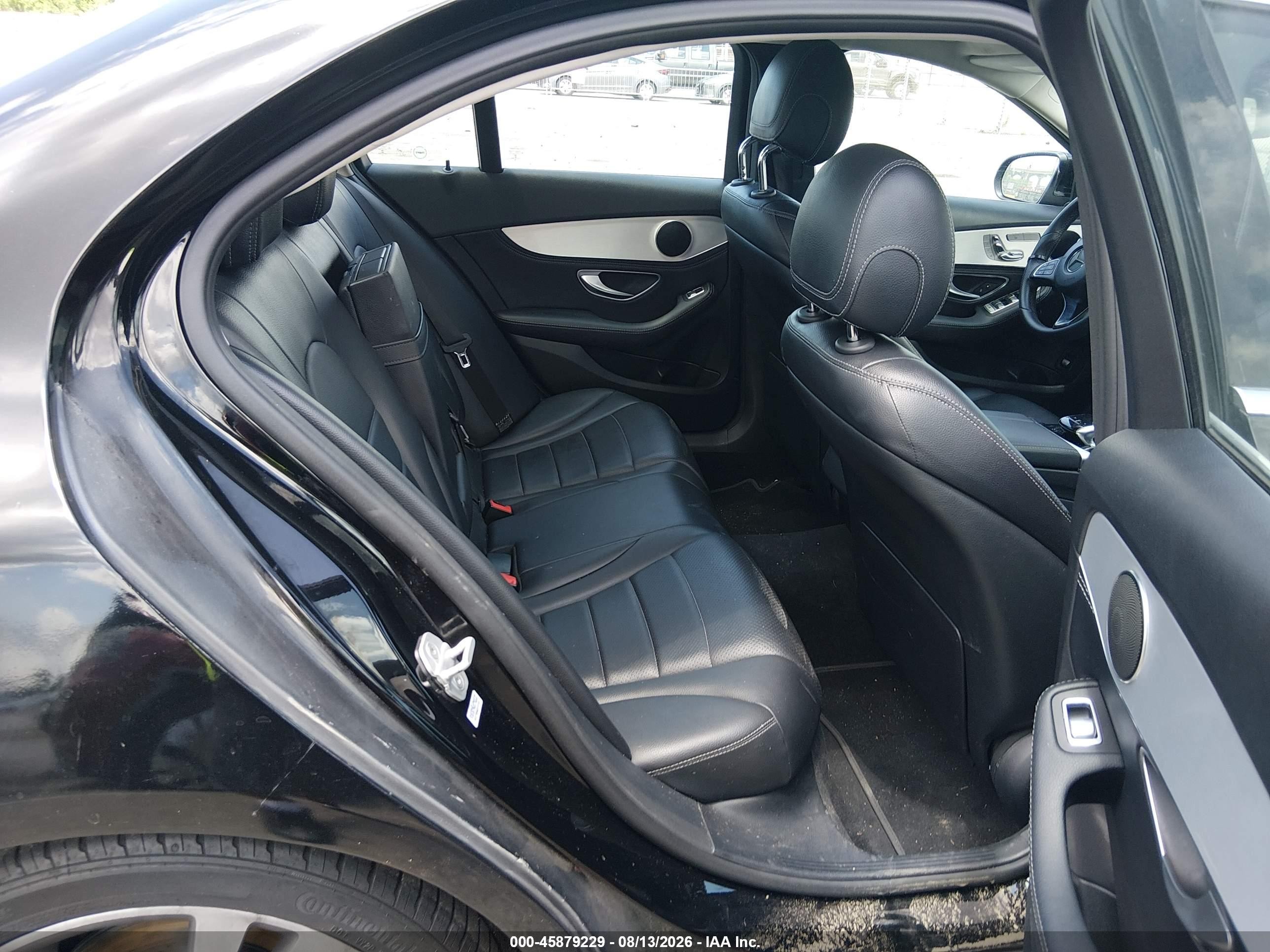 2015 Mercedes-benz C 300   Black vin: 55SWF4JB2FU082855
