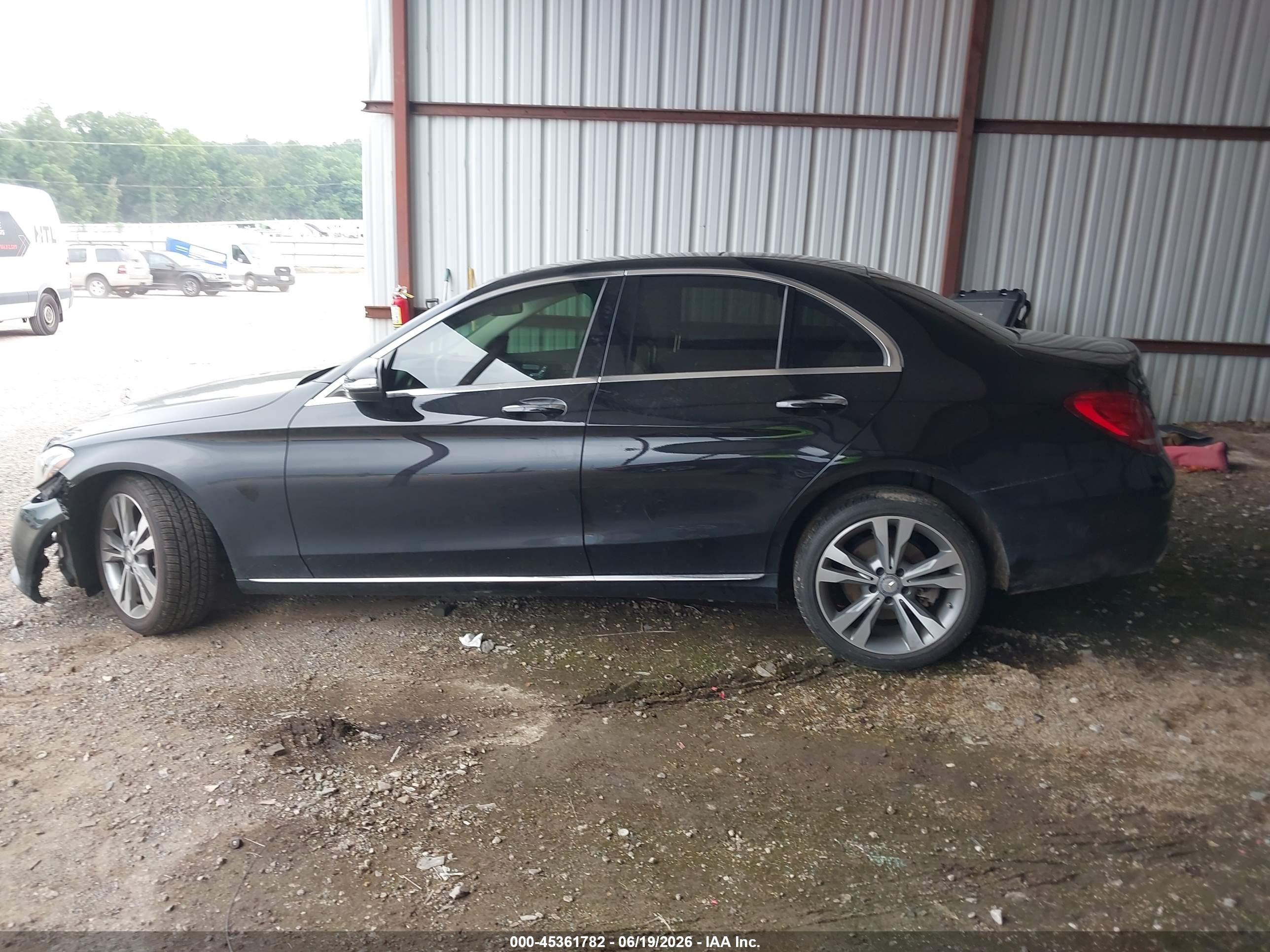 2015 Mercedes-benz C 300 Luxury/sport Black vin: 55SWF4JB3FU054546