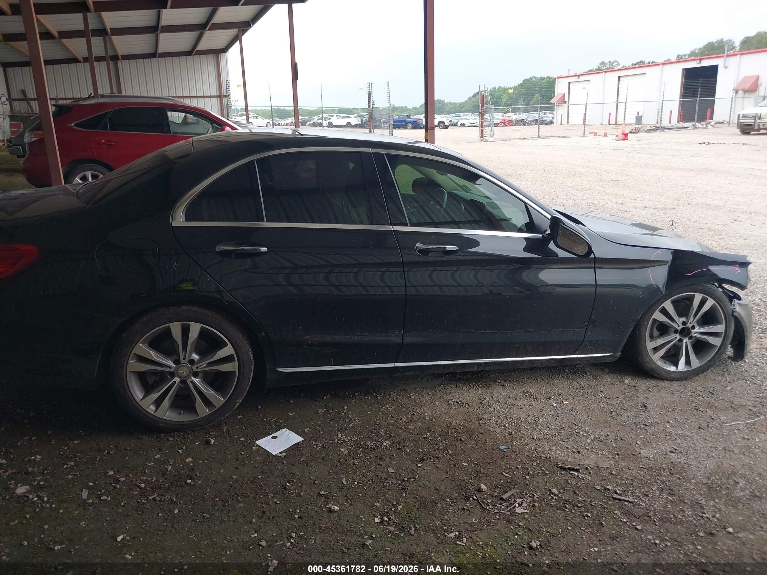 2015 Mercedes-benz C 300 Luxury/sport Black vin: 55SWF4JB3FU054546