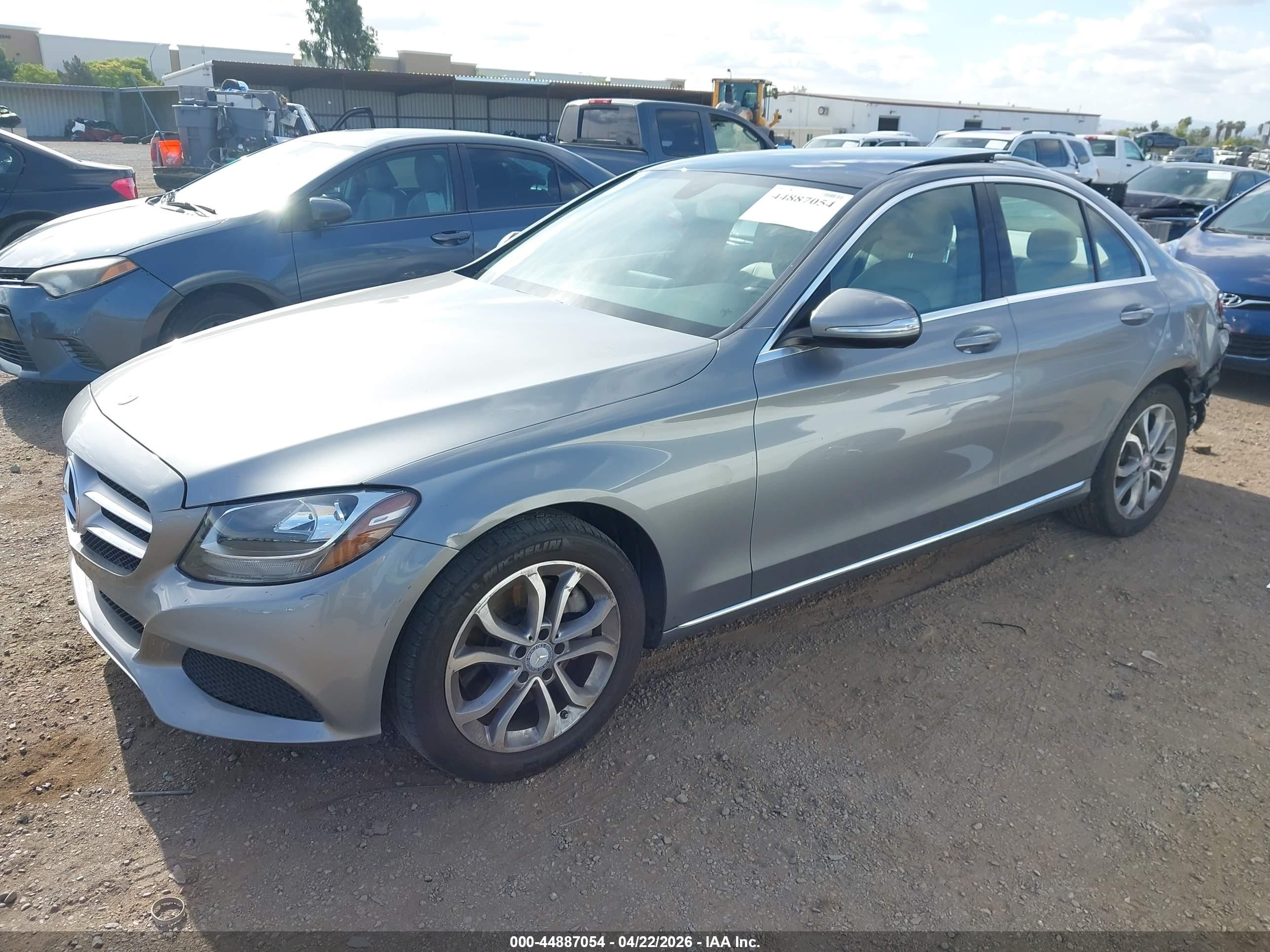 2015 Mercedes-benz C 300   Gray vin: 55SWF4JB3FU057463