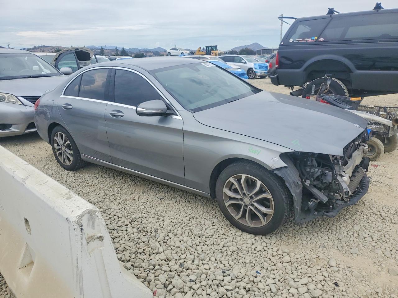 2015 Mercedes-benz C 300 Серый vin: 55SWF4JB3FU063571