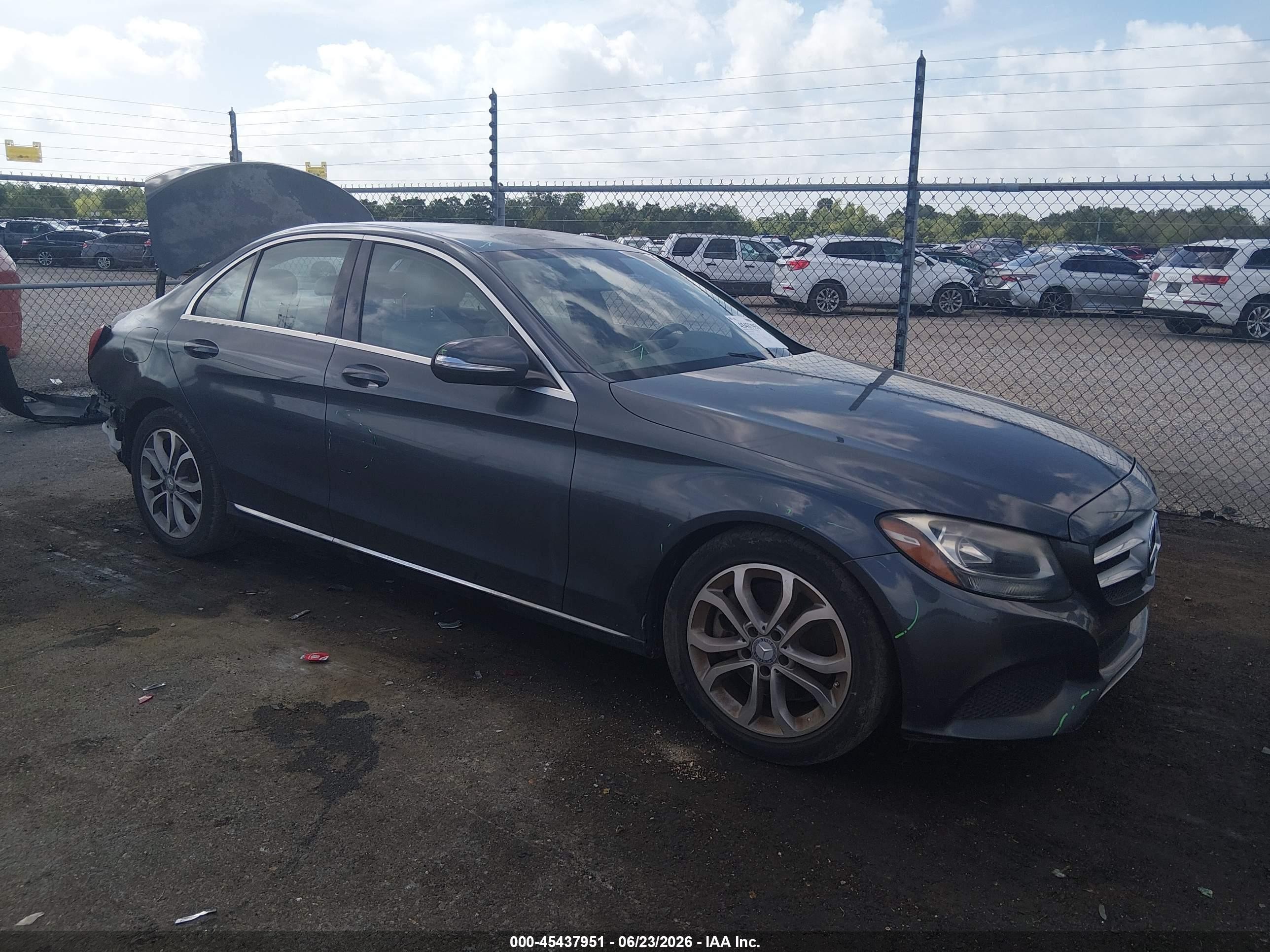 2015 Mercedes-benz C 300   Gray vin: 55SWF4JB3FU083528