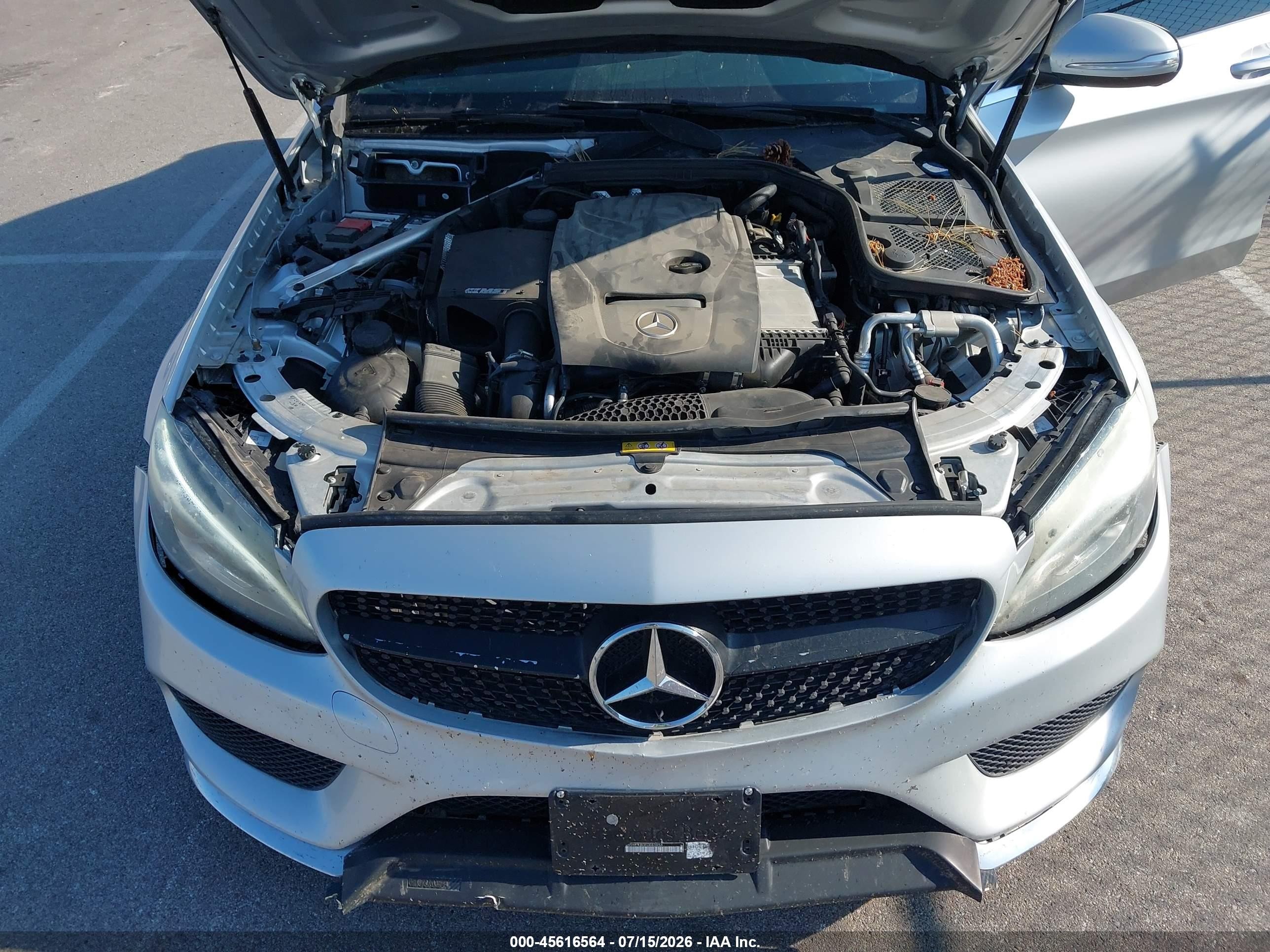 2015 Mercedes-benz C 300 Sport Silver vin: 55SWF4JB3FU083853