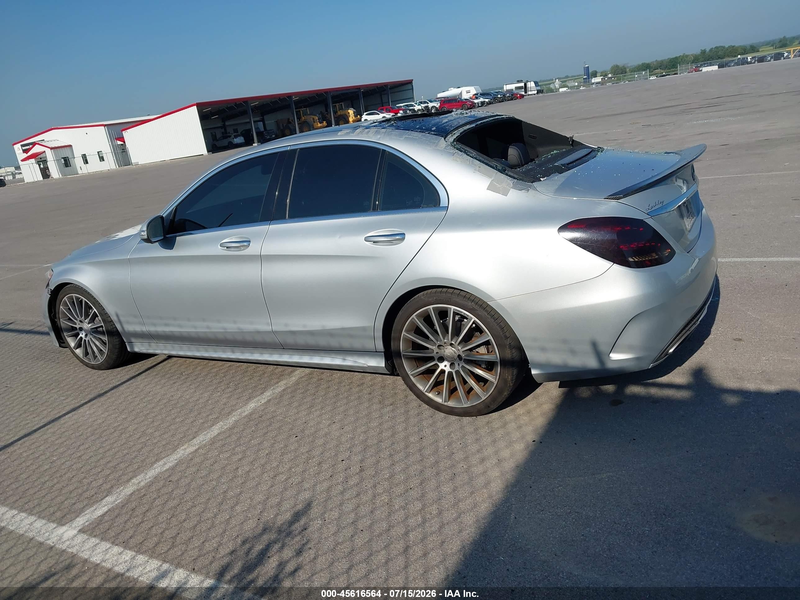 2015 Mercedes-benz C 300 Sport Silver vin: 55SWF4JB3FU083853