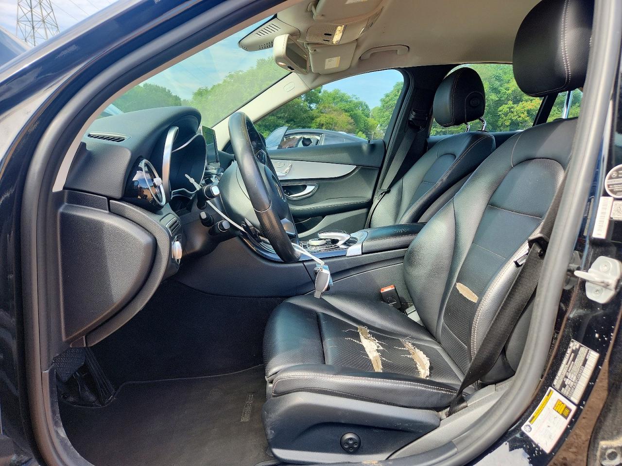 2015 Mercedes-benz C 300 Black vin: 55SWF4JB3FU083920