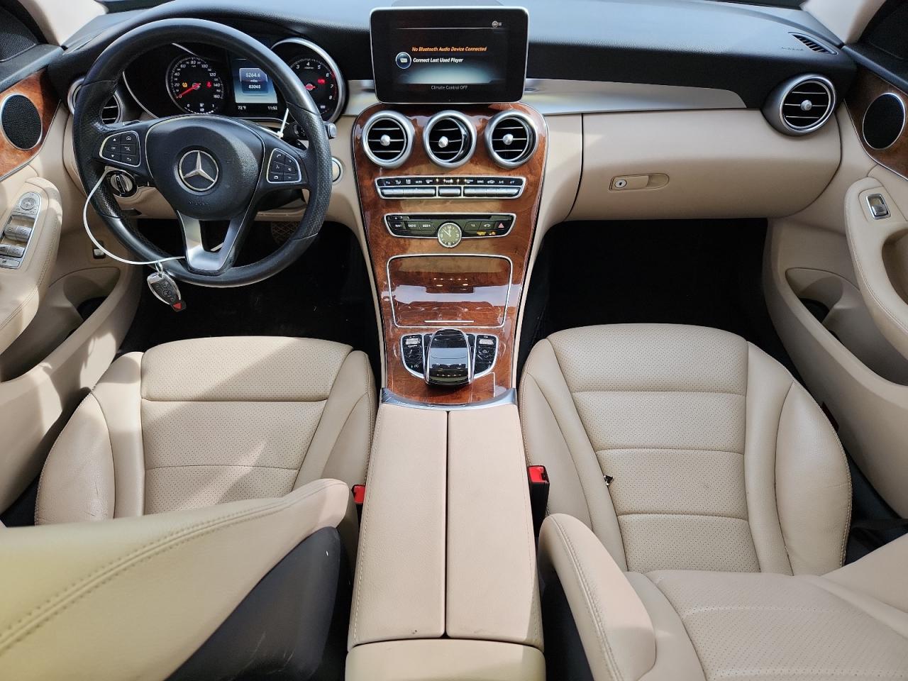 2016 Mercedes-benz C 300 Red vin: 55SWF4JB3GU151487