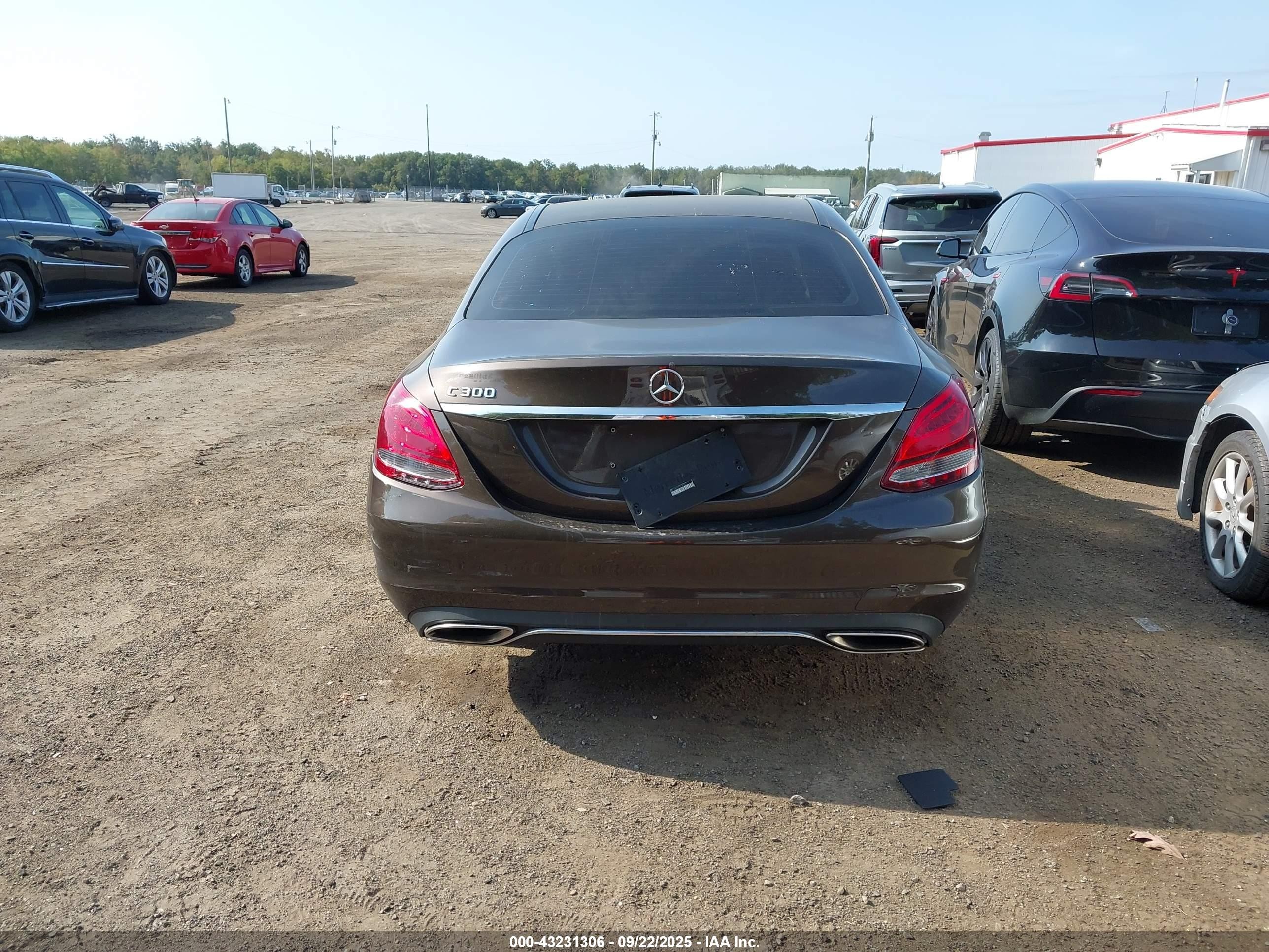 2018 Mercedes-benz C 300   Champagne vin: 55SWF4JB3JU219617