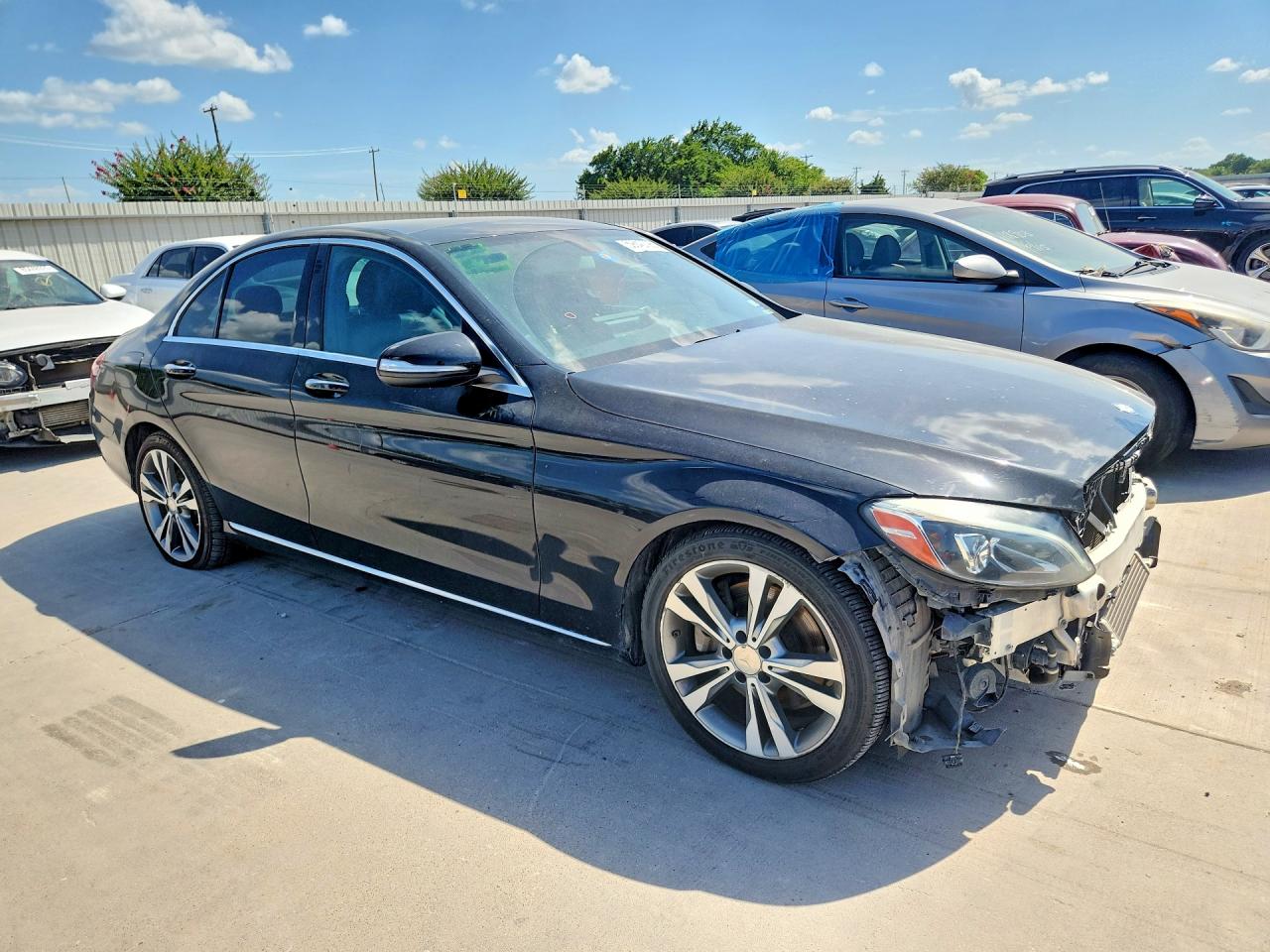 2015 Mercedes-benz C 300 Black vin: 55SWF4JB4FU068097