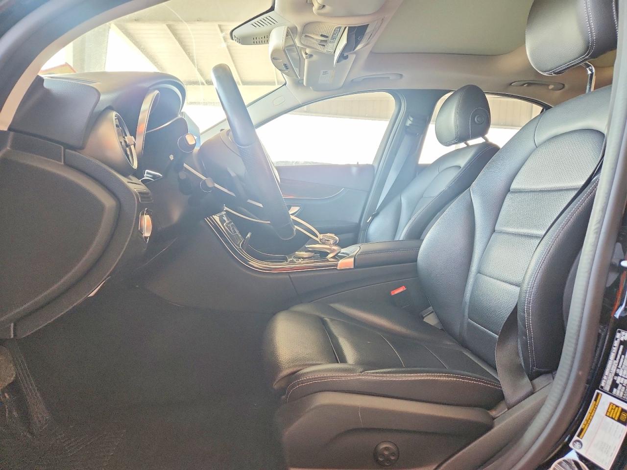 2015 Mercedes-benz C 300 Black vin: 55SWF4JB4FU069413