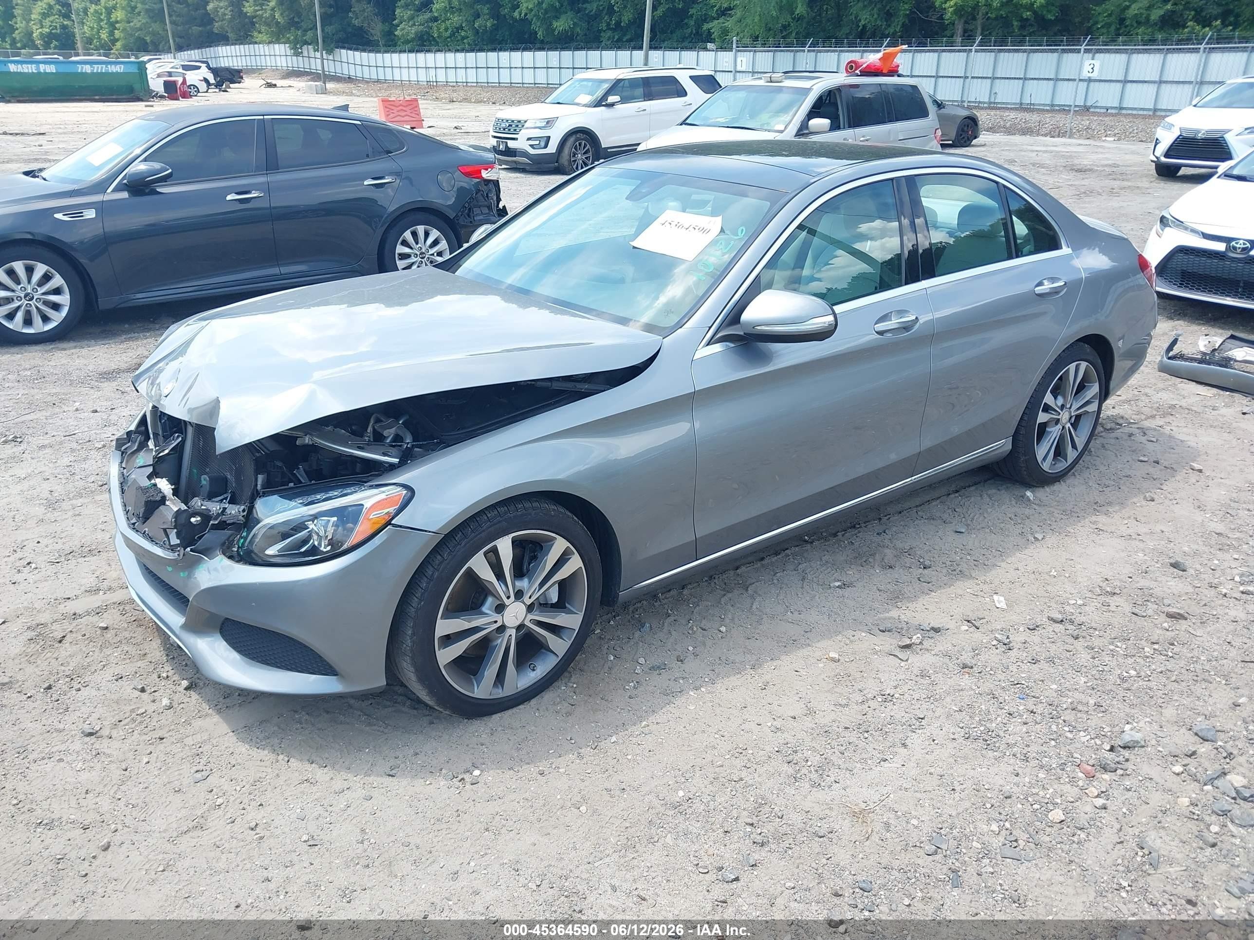 2015 Mercedes-benz C 300   Gray vin: 55SWF4JB4FU083246