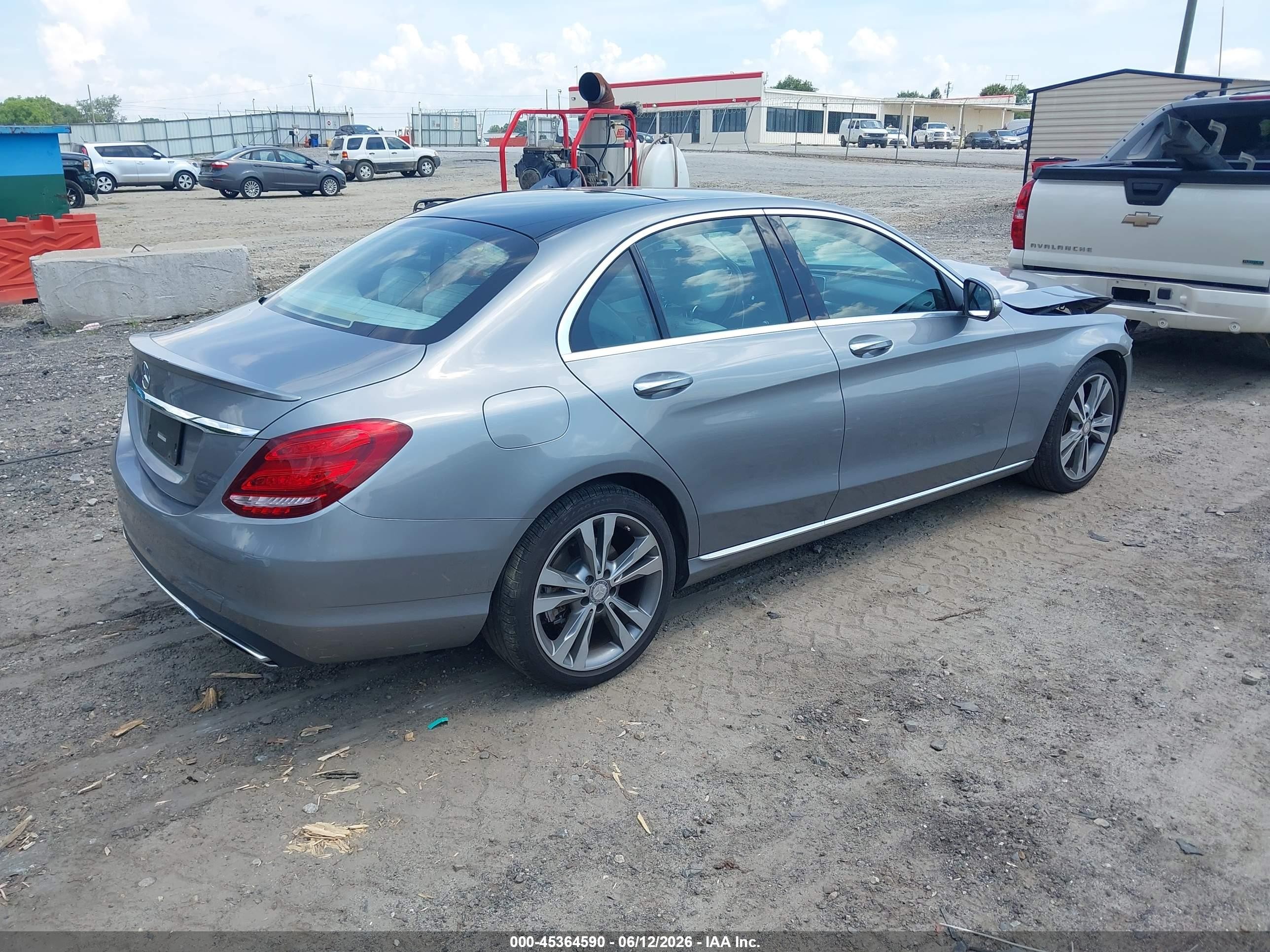 2015 Mercedes-benz C 300   Gray vin: 55SWF4JB4FU083246