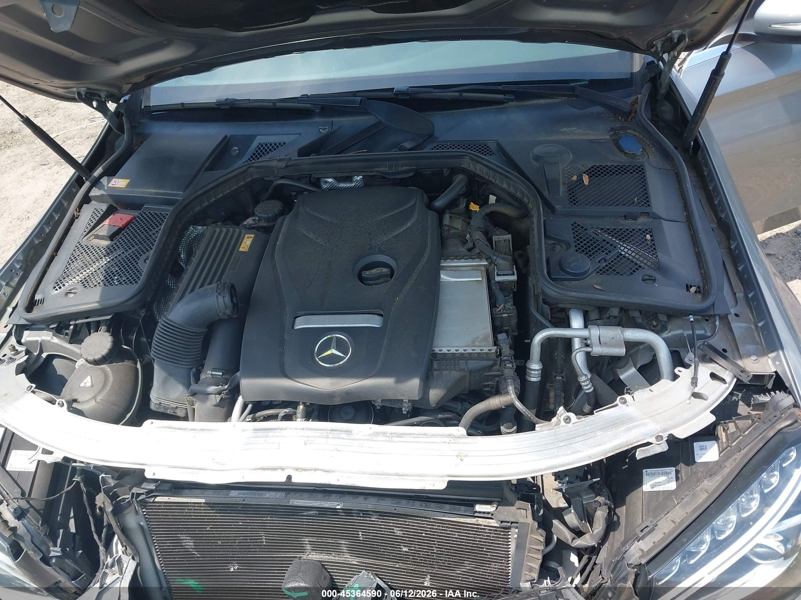 2015 Mercedes-benz C 300   Gray vin: 55SWF4JB4FU083246