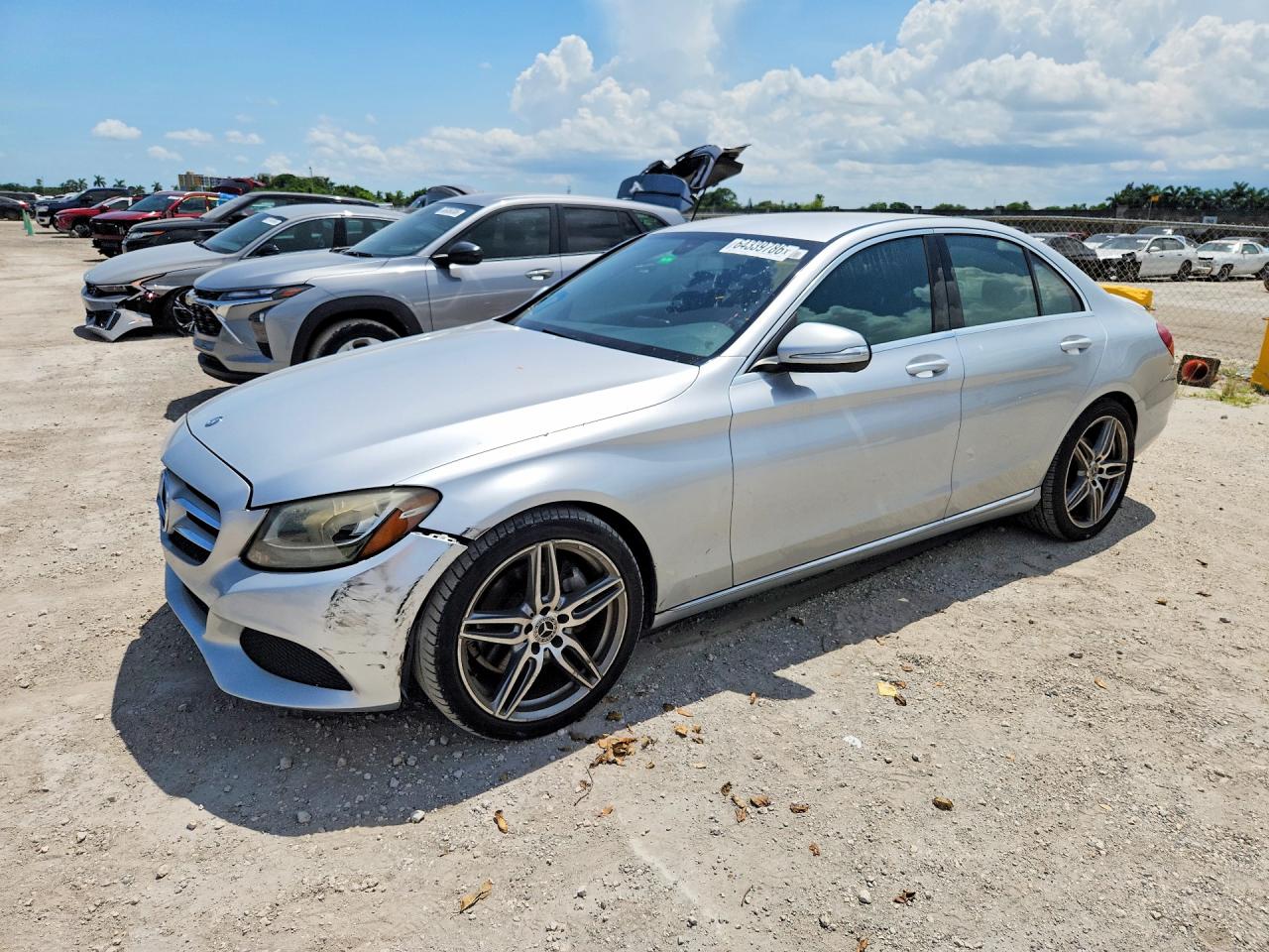 2015 Mercedes-benz C 300 Silver vin: 55SWF4JB4FU094148