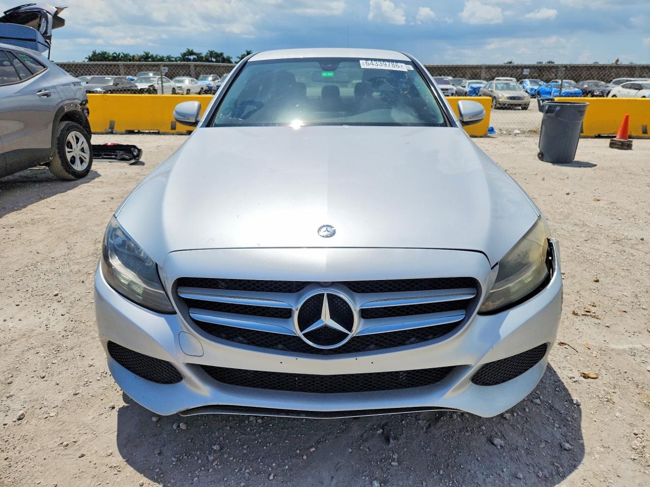 2015 Mercedes-benz C 300 Silver vin: 55SWF4JB4FU094148