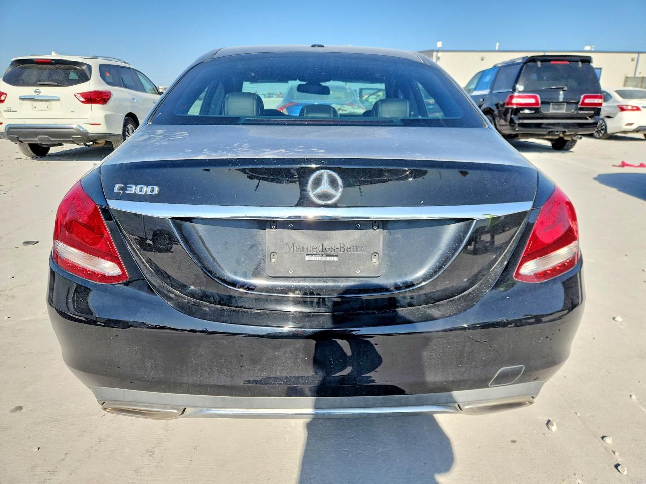 2018 Mercedes-benz C 300 Black vin: 55SWF4JB4JU279308